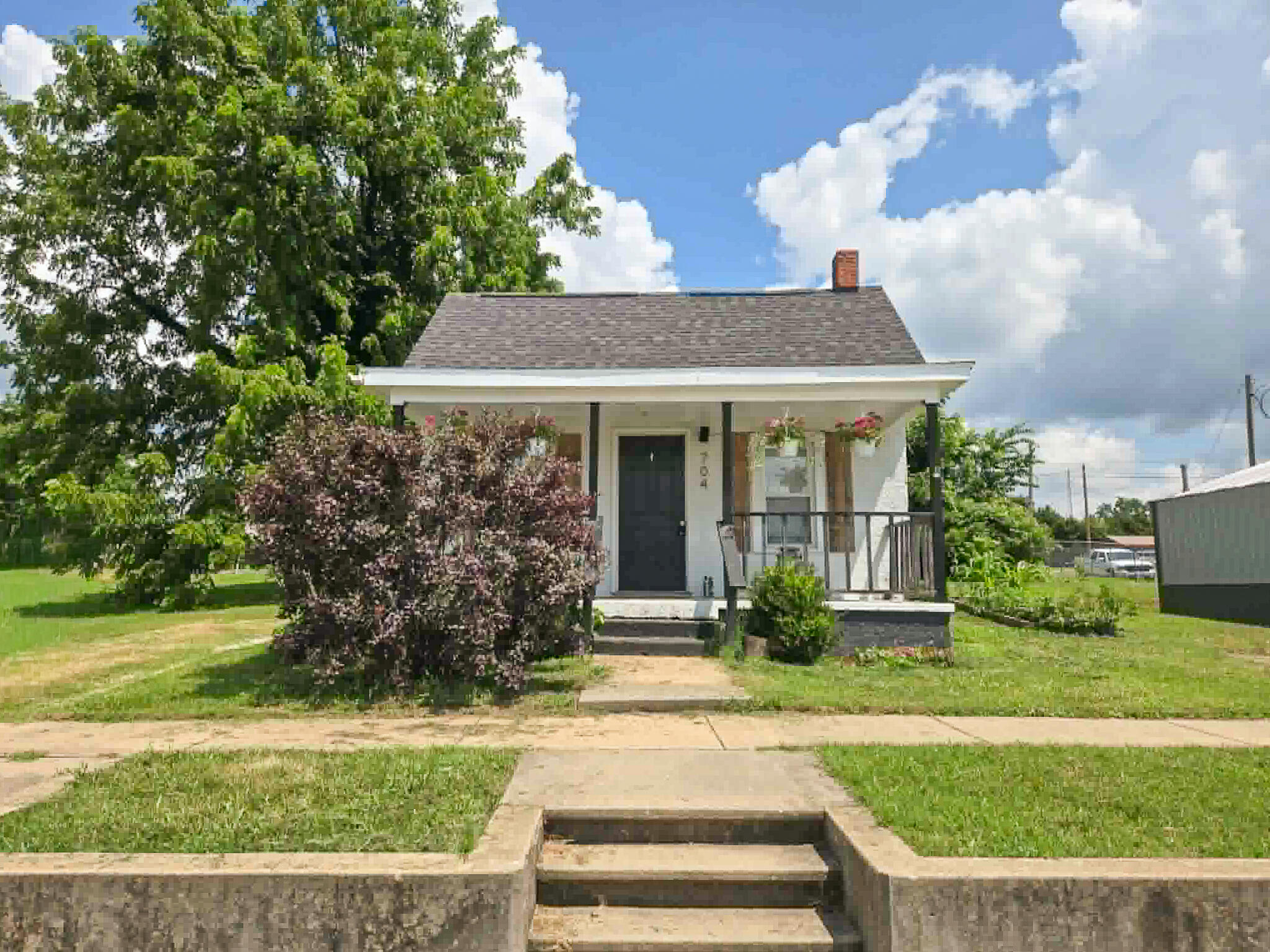 Residential for sale – 704  Main Street   Cabool, MO