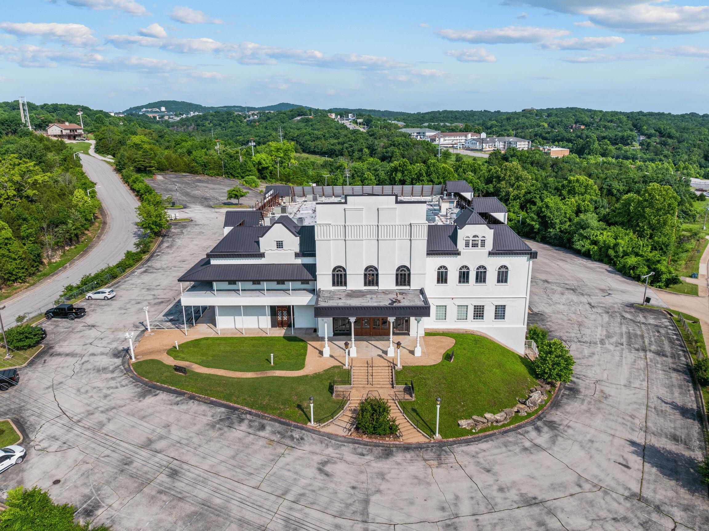 Photo 26 - Commercial Lease for sale – 2849  Gretna Road  Branson, MO