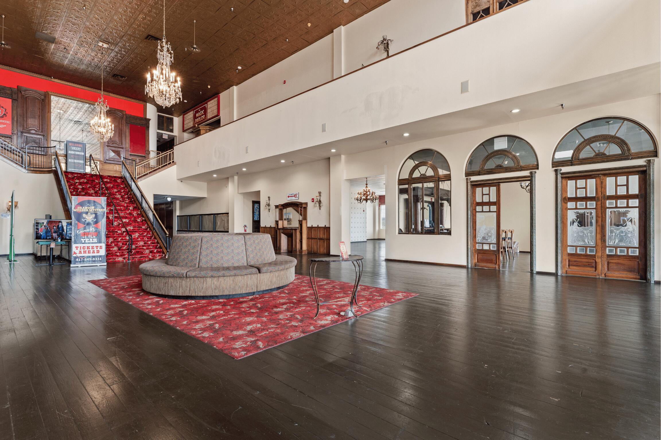 Photo 10 - Commercial Lease for sale – 2849  Gretna Road  Branson, MO