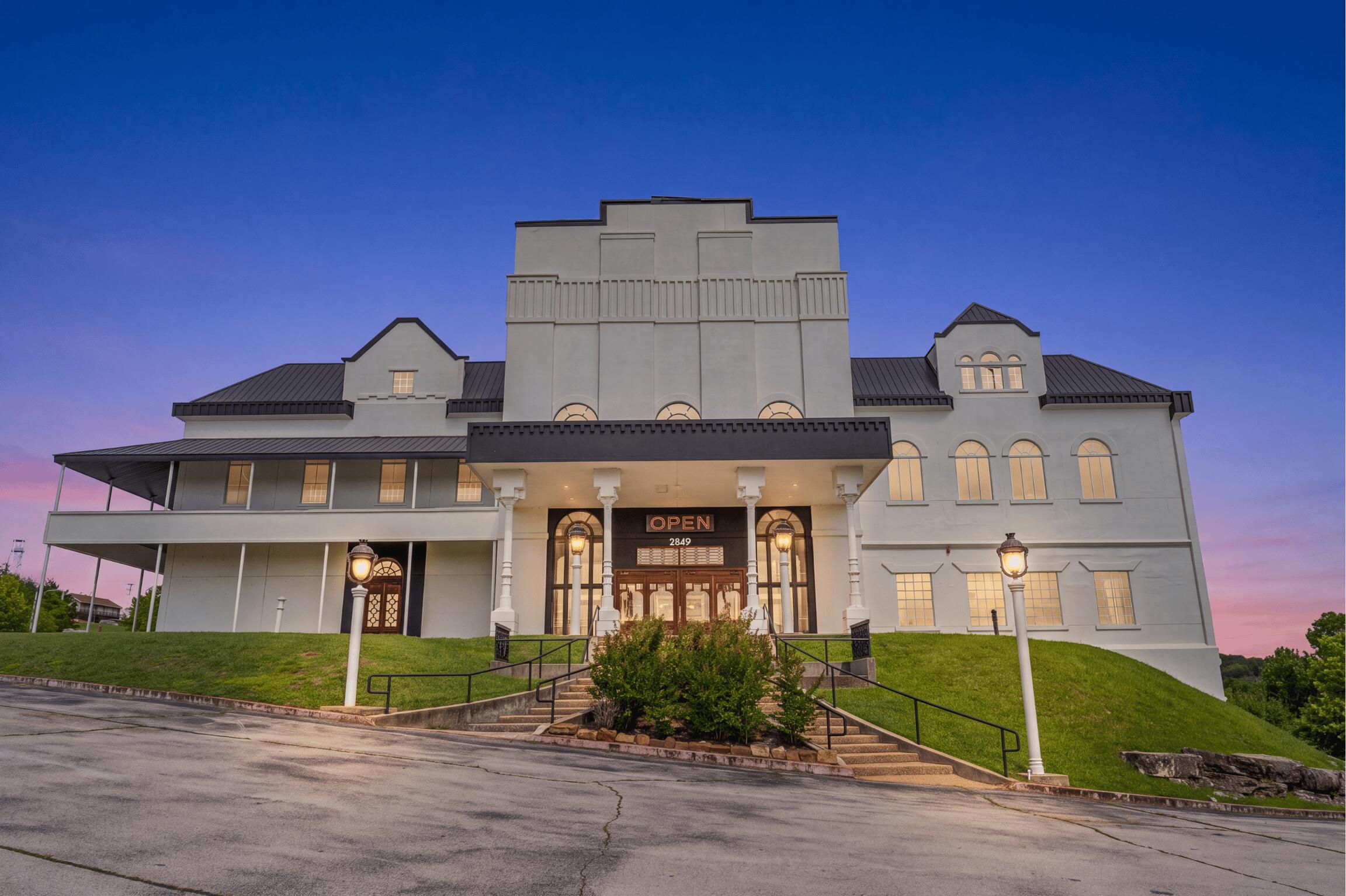 Photo 5 - Commercial Lease for sale – 2849  Gretna Road  Branson, MO