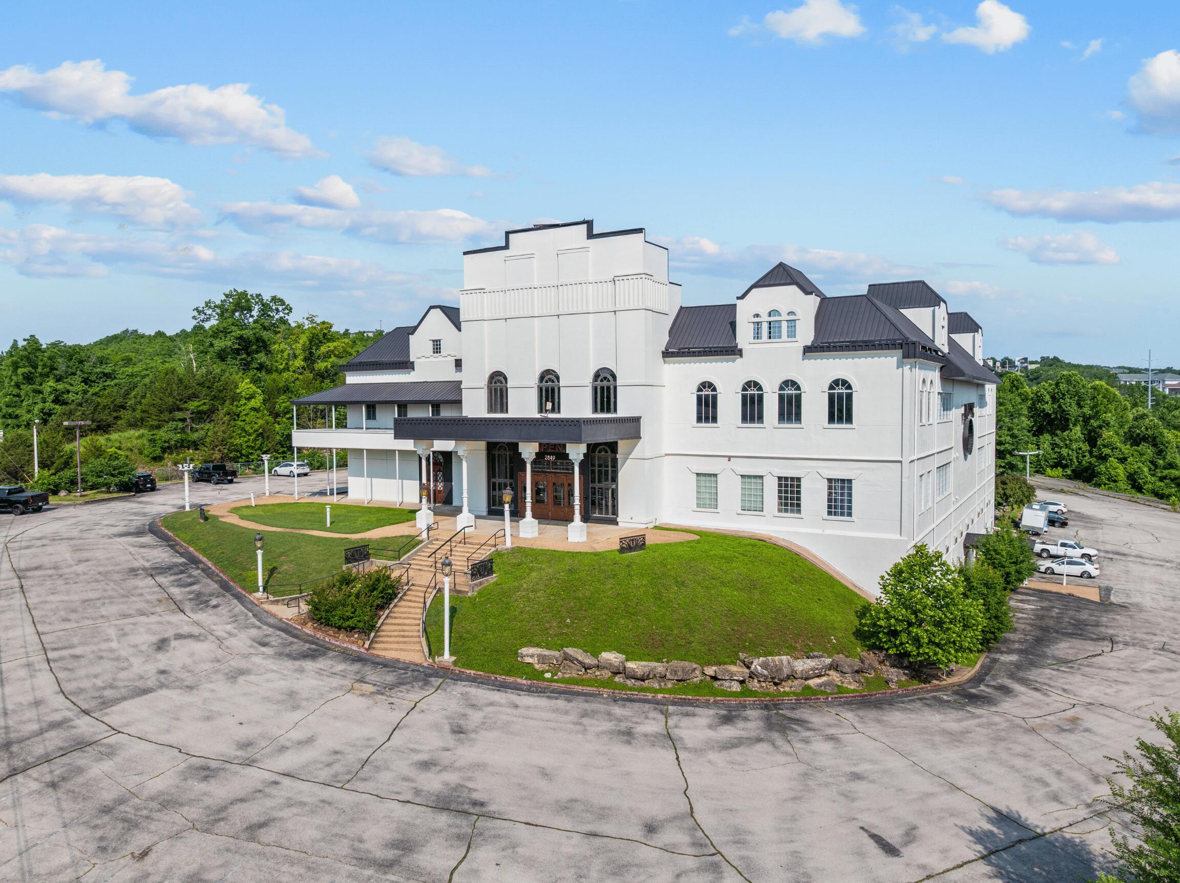 Photo 24 - Commercial Lease for sale – 2849  Gretna Road  Branson, MO