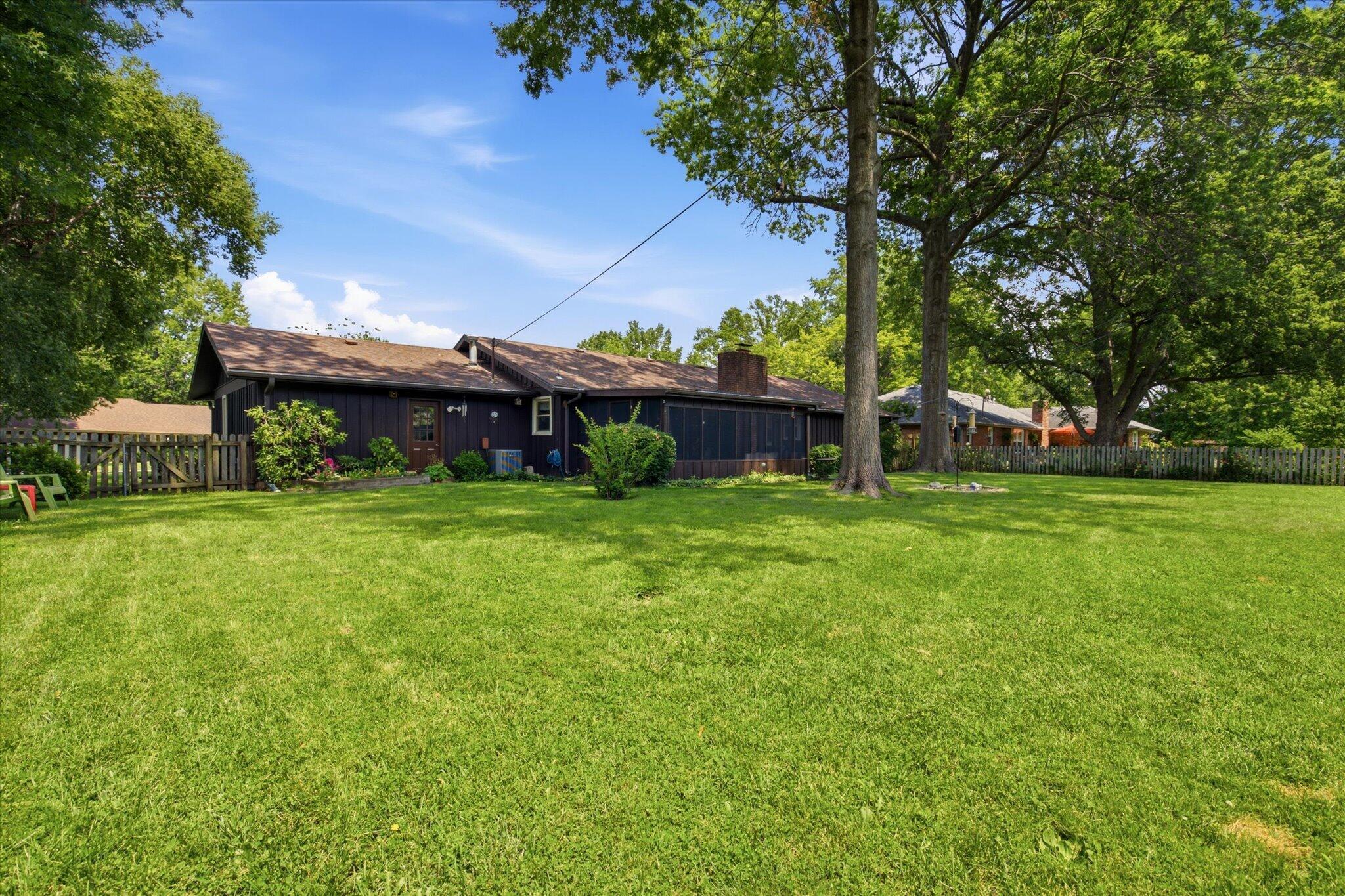 Photo 24 - Residential for sale – 660 W Primrose Street  Springfield, MO