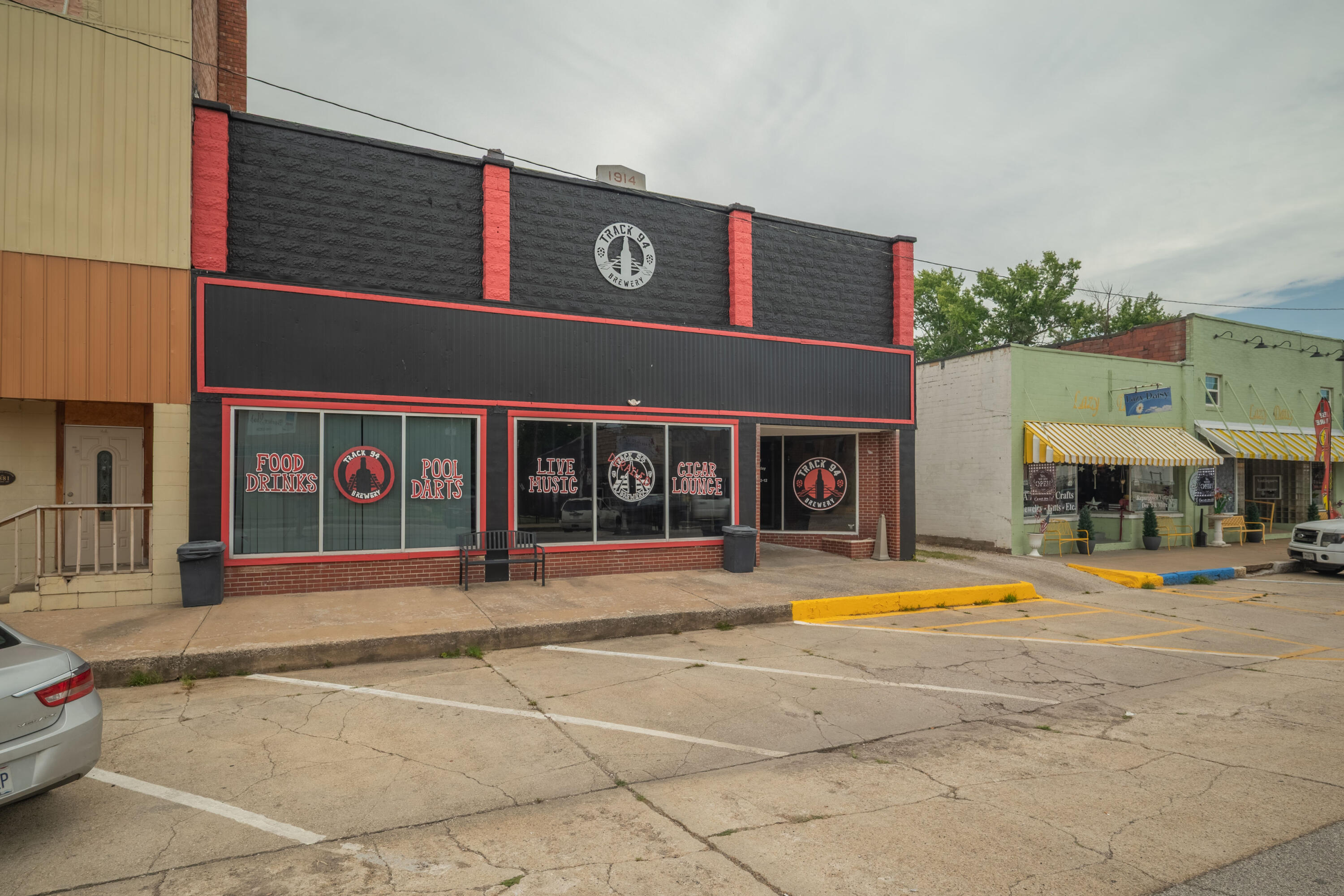 Photo 2 - Commercial Sale for sale – 1107  Cherokee Avenue  Seneca, MO