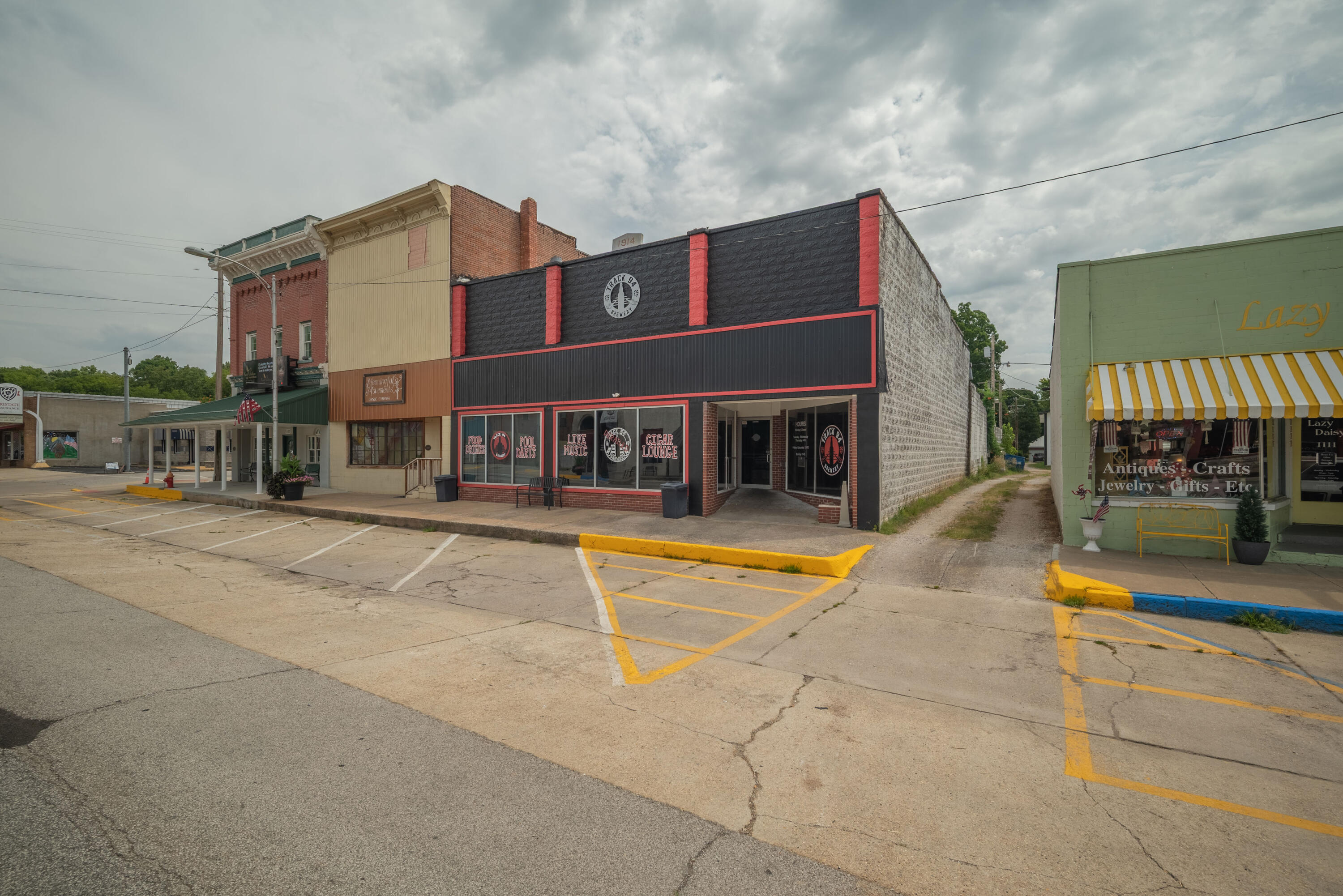 Photo 3 - Commercial Sale for sale – 1107  Cherokee Avenue  Seneca, MO