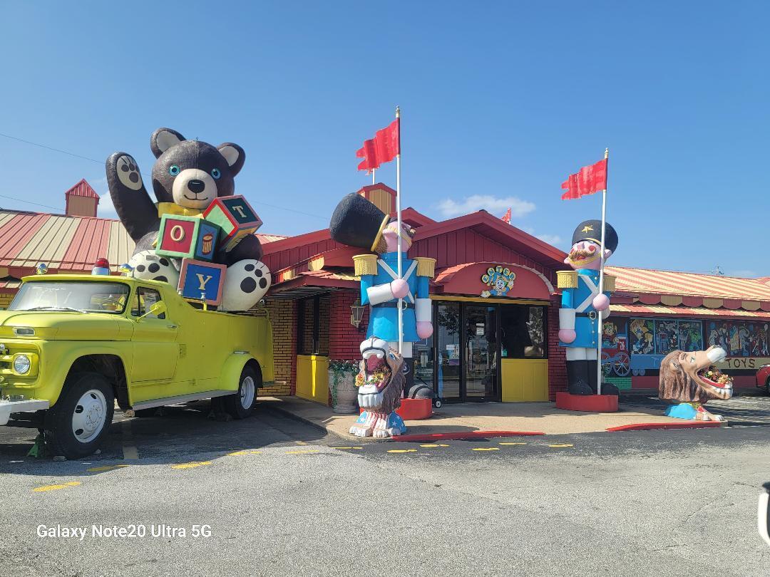 Photo 3 - Commercial Sale for sale – 3609 W 76 Country Boulevard  Branson, MO