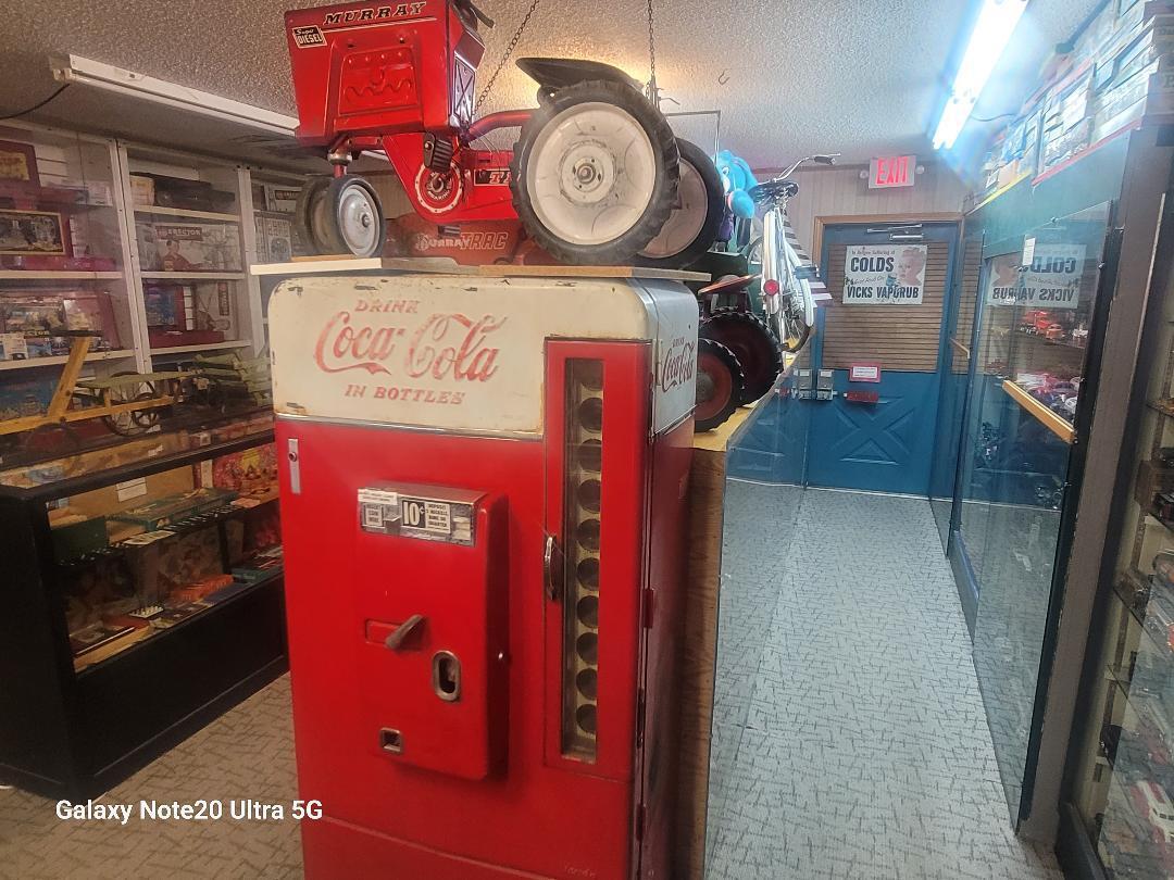 Photo 20 - Commercial Sale for sale – 3609 W 76 Country Boulevard  Branson, MO