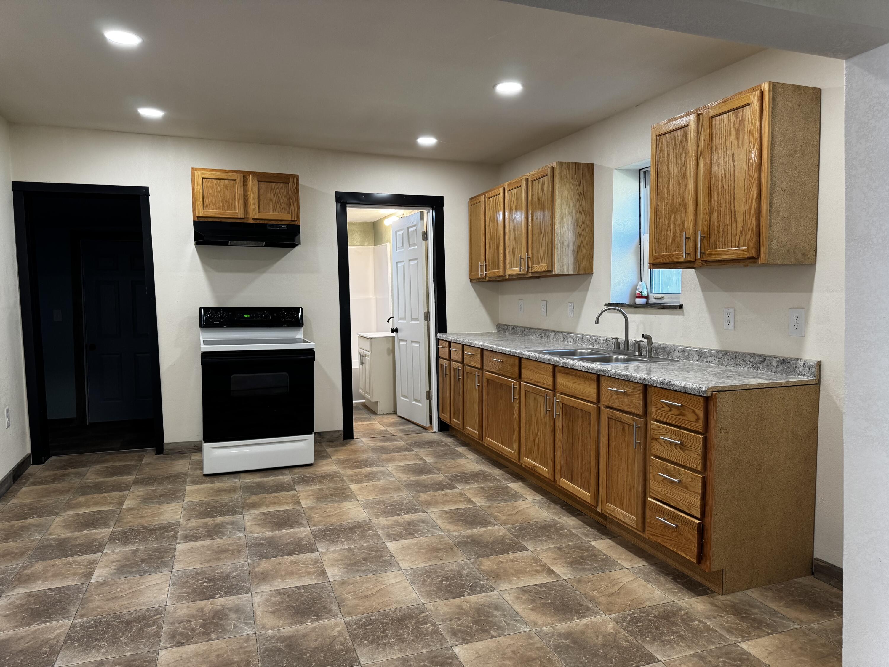 Photo 7 - Residential for sale – 119 E Broadway Street  Urbana, MO