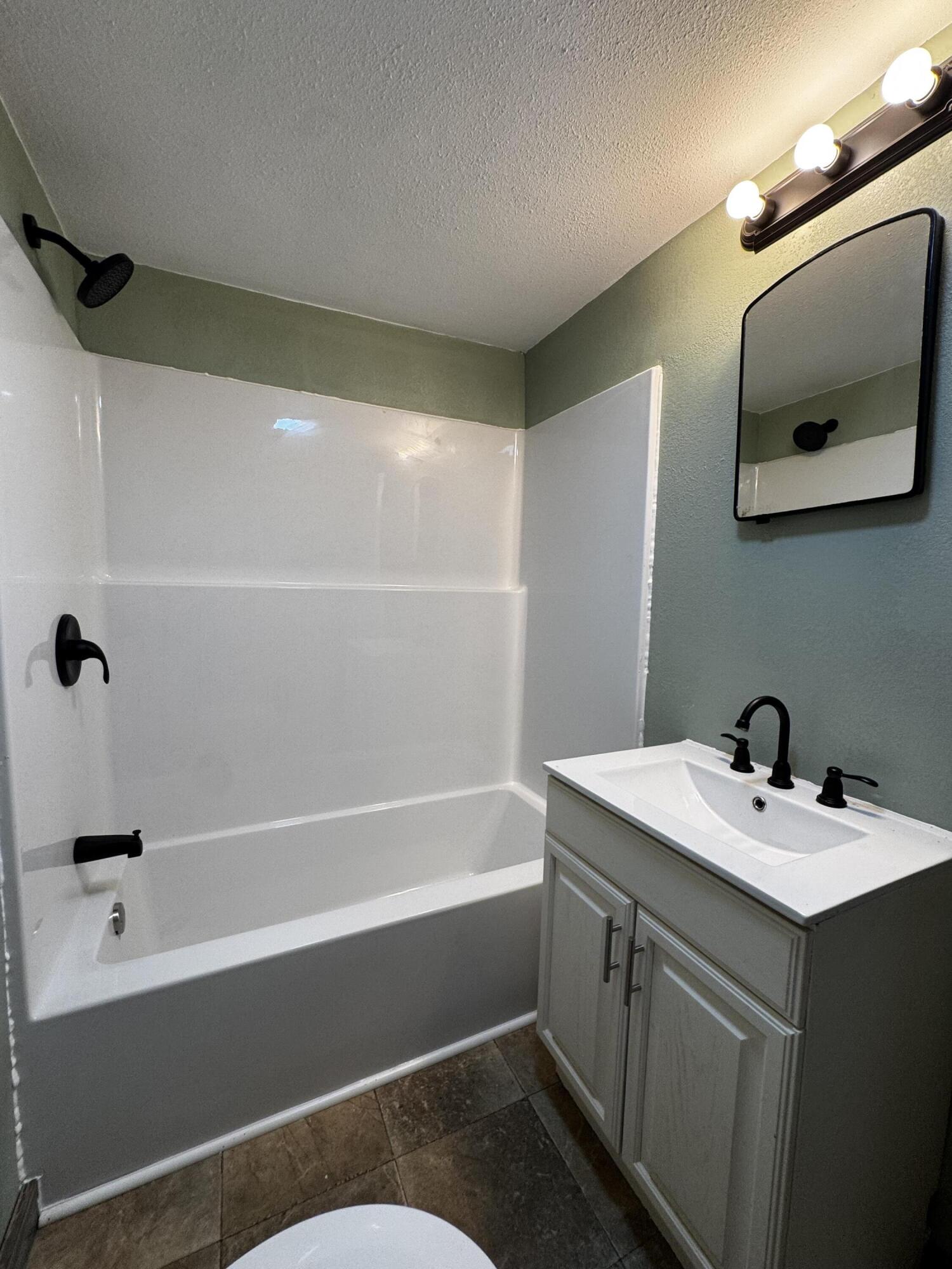 Photo 19 - Residential for sale – 119 E Broadway Street  Urbana, MO