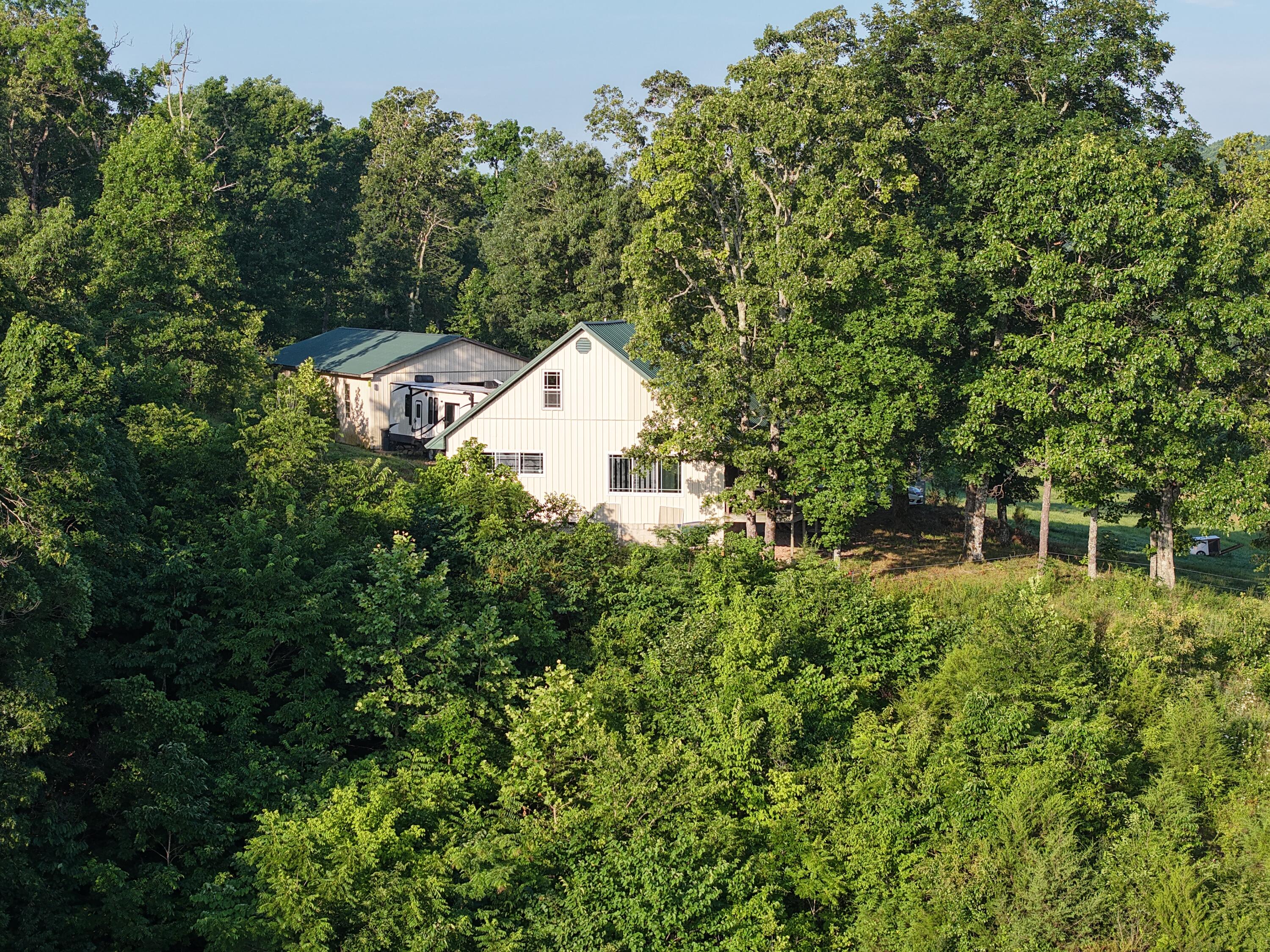 Photo 22 - Farm for sale – 193  Mcfarland Hill   Tecumseh, MO