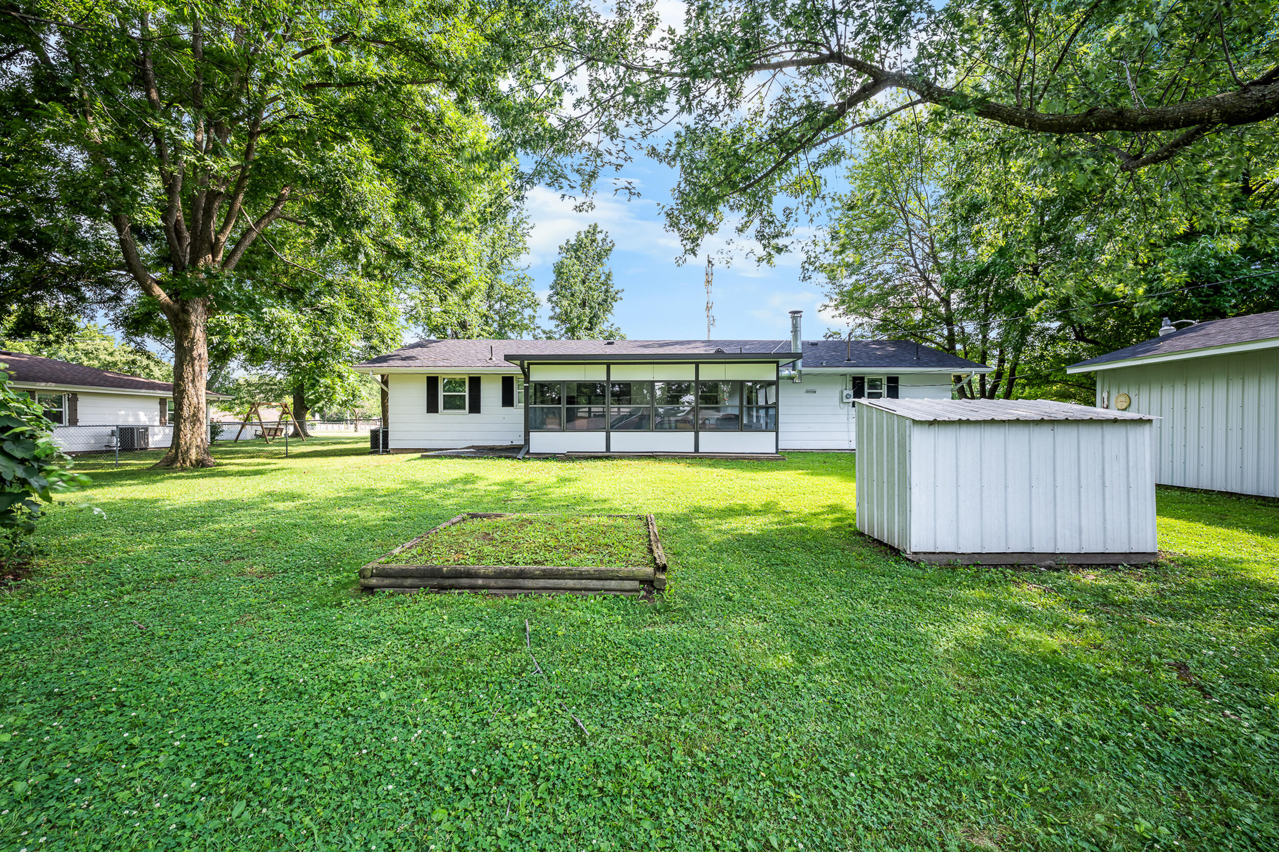 Photo 54 - Residential for sale – 1417 W Locust Street  Bolivar, MO