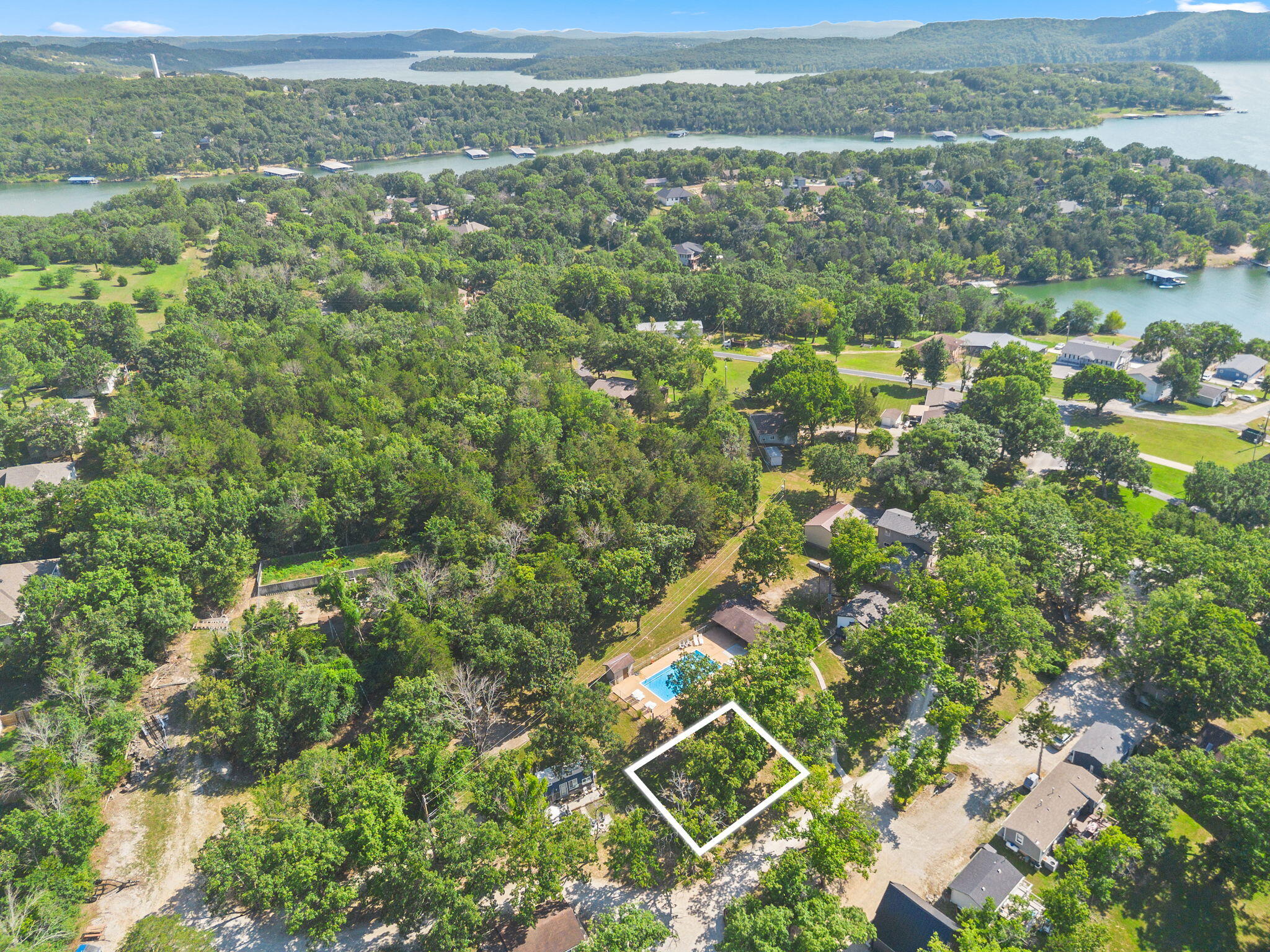 Photo 2 - Land for sale – Lot 18a  Kings Cove Lane  Reeds Spring, MO