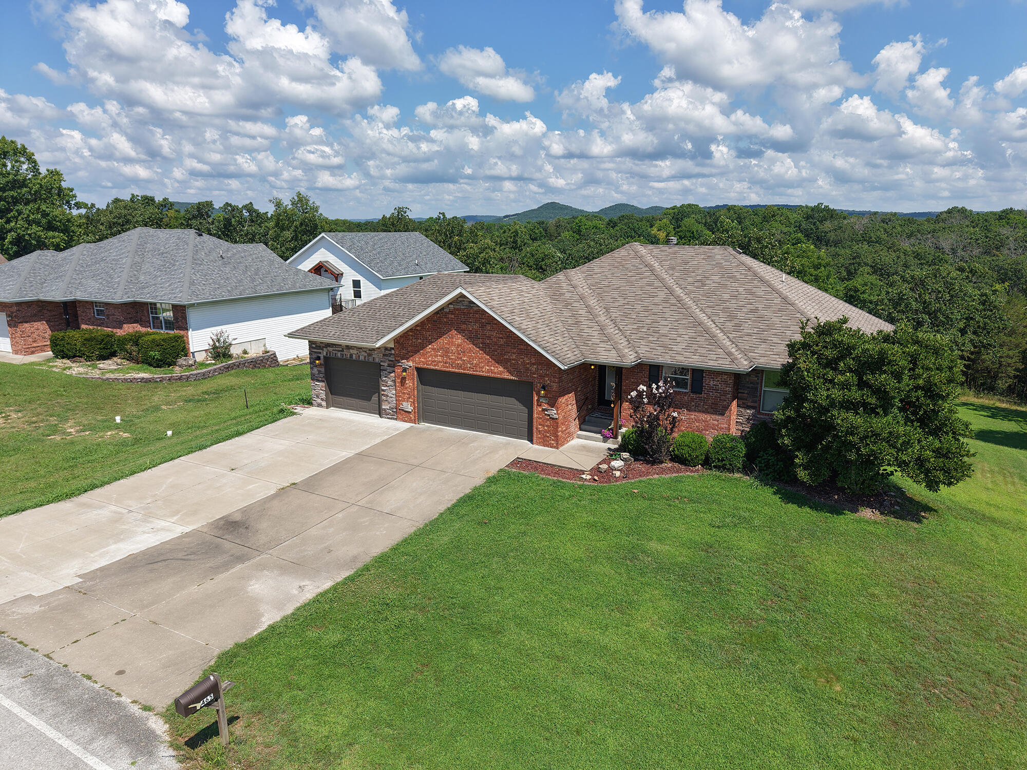 Photo 2 - Residential for sale – 465  Uniqueville Lane  Lampe, MO