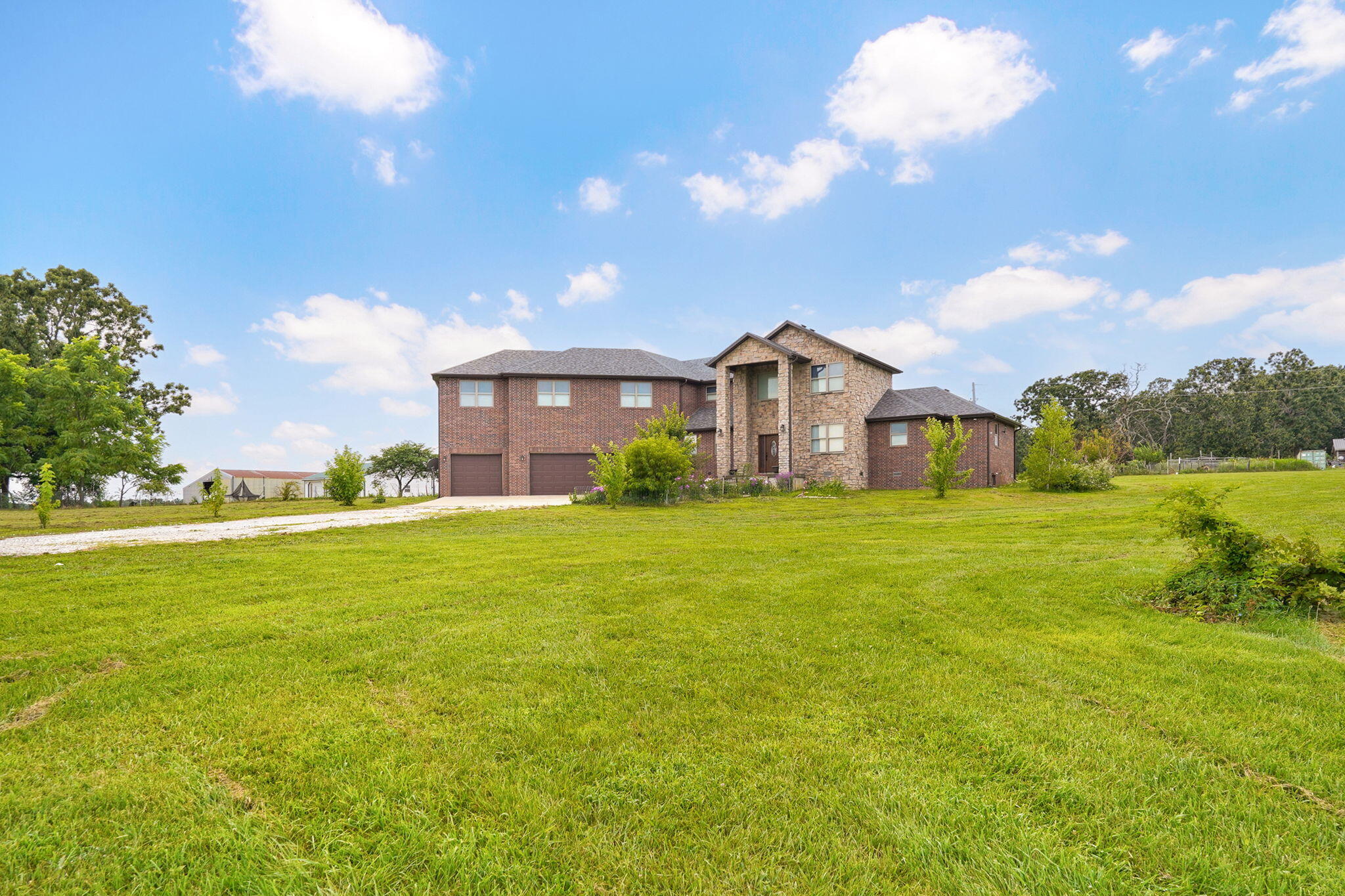 Photo 2 - Residential for sale – 1319  Mockingbird Road  Fordland, MO