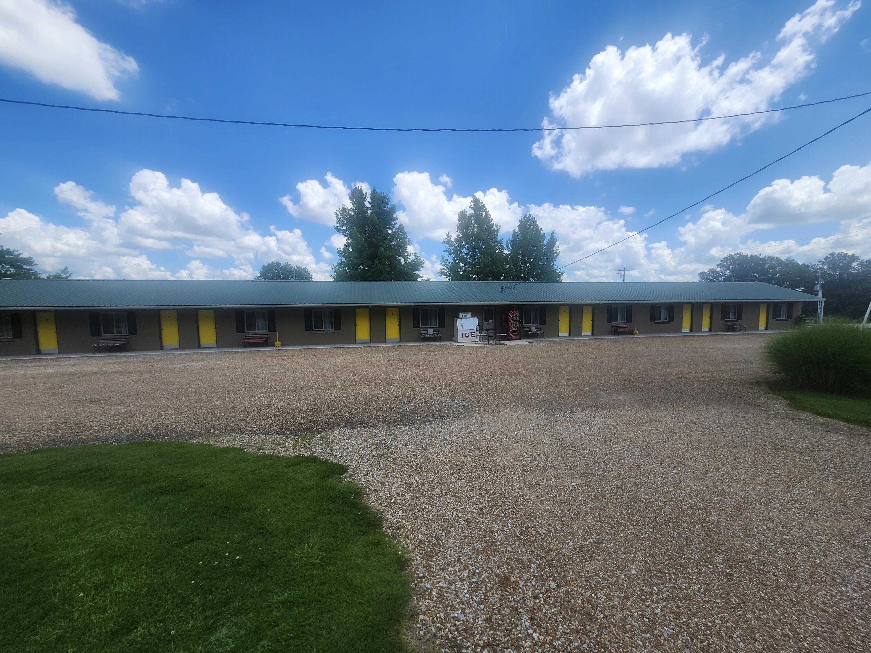 Photo 126 - Commercial Sale for sale – 21001  Missouri 254   Wheatland, MO