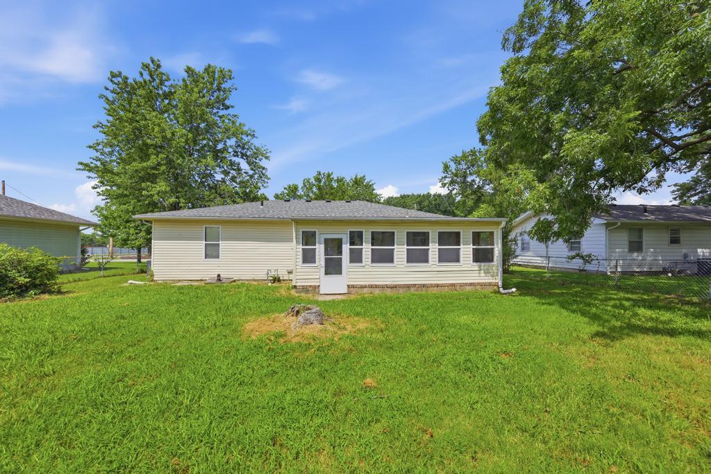 Photo 21 - Residential for sale – 303  Verbryck Street  Carl Junction, MO