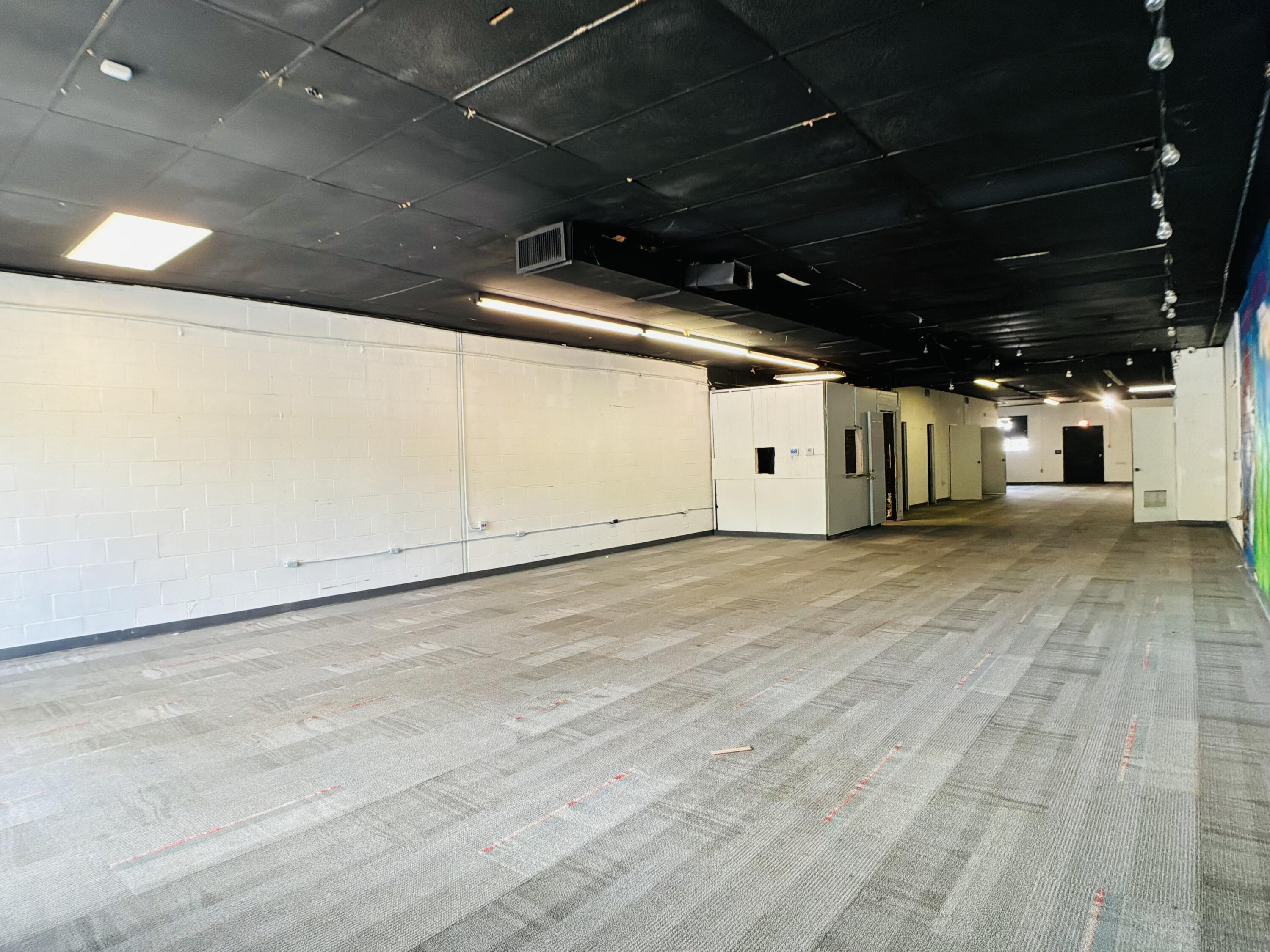 Photo 6 - Commercial Sale for sale – 1910 E Meadowmere Street  Springfield, MO
