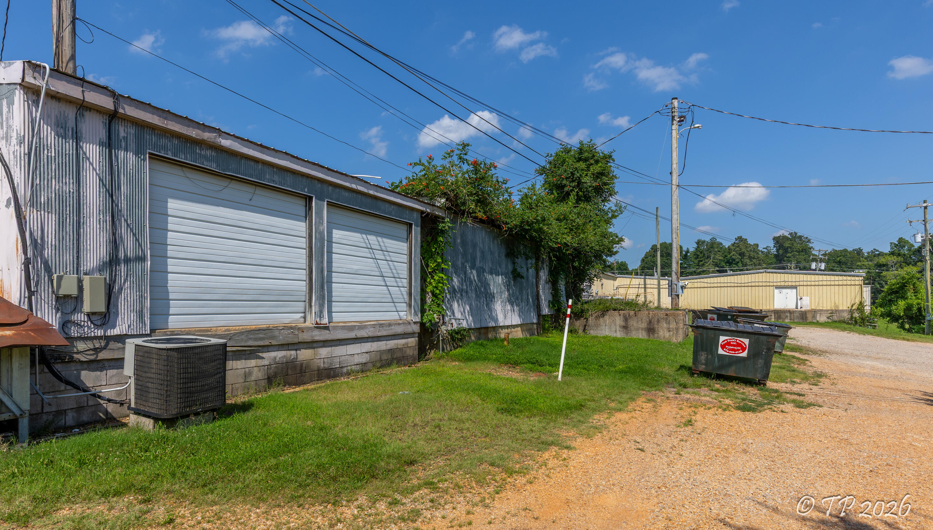 Photo 13 - Commercial Sale for sale – 1314  Hillcrest Drive  Doniphan, MO