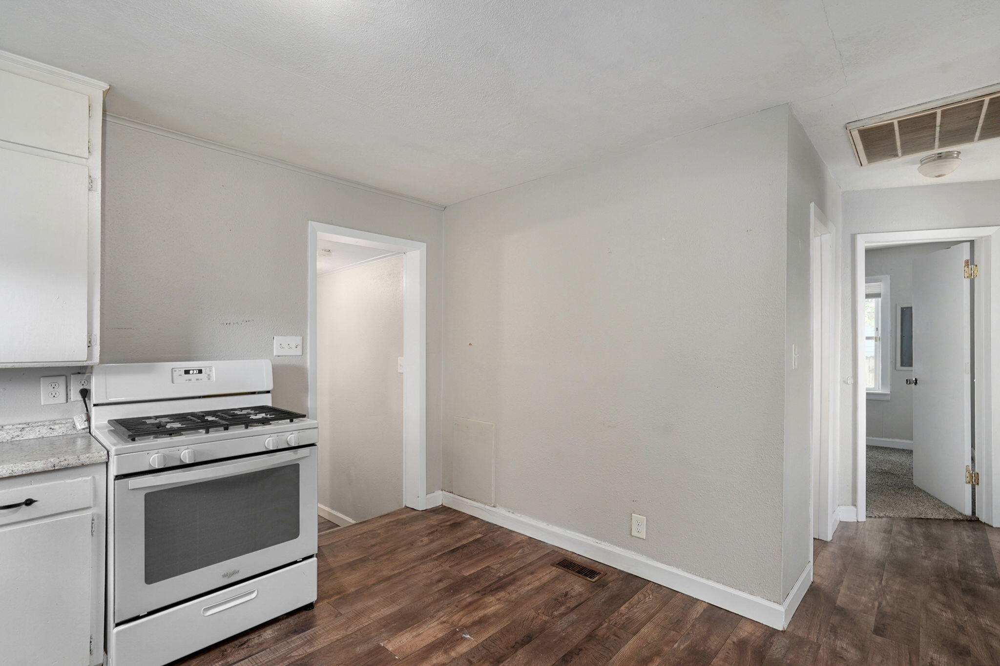 Photo 8 - Residential for sale – 511 N Warren Avenue  Springfield, MO