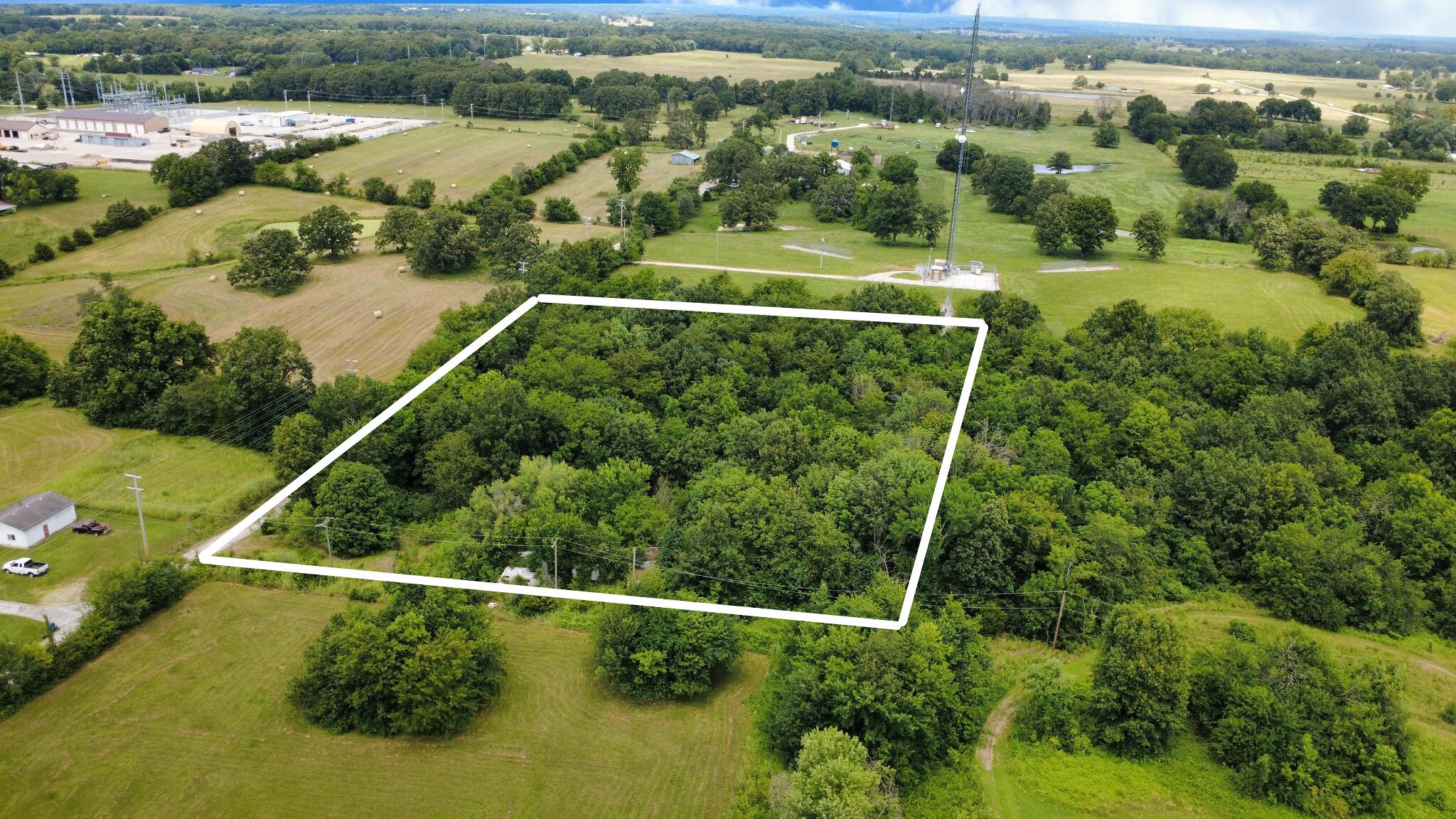 Photo 7 - Land for sale – 510  Lilly Street Street  Greenfield, MO
