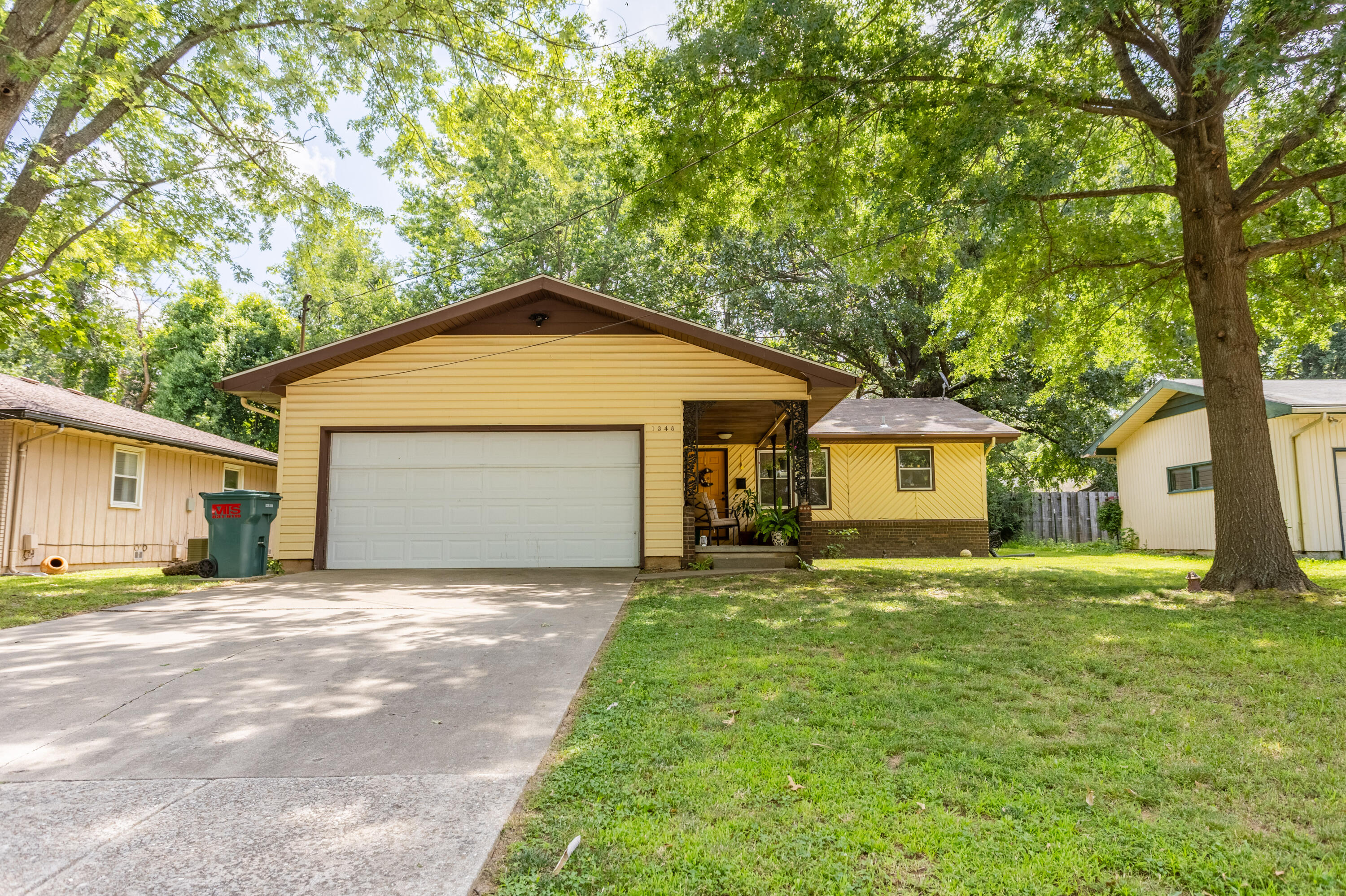 Photo 3 - Residential for sale – 1348 S Arcadia Avenue  Springfield, MO