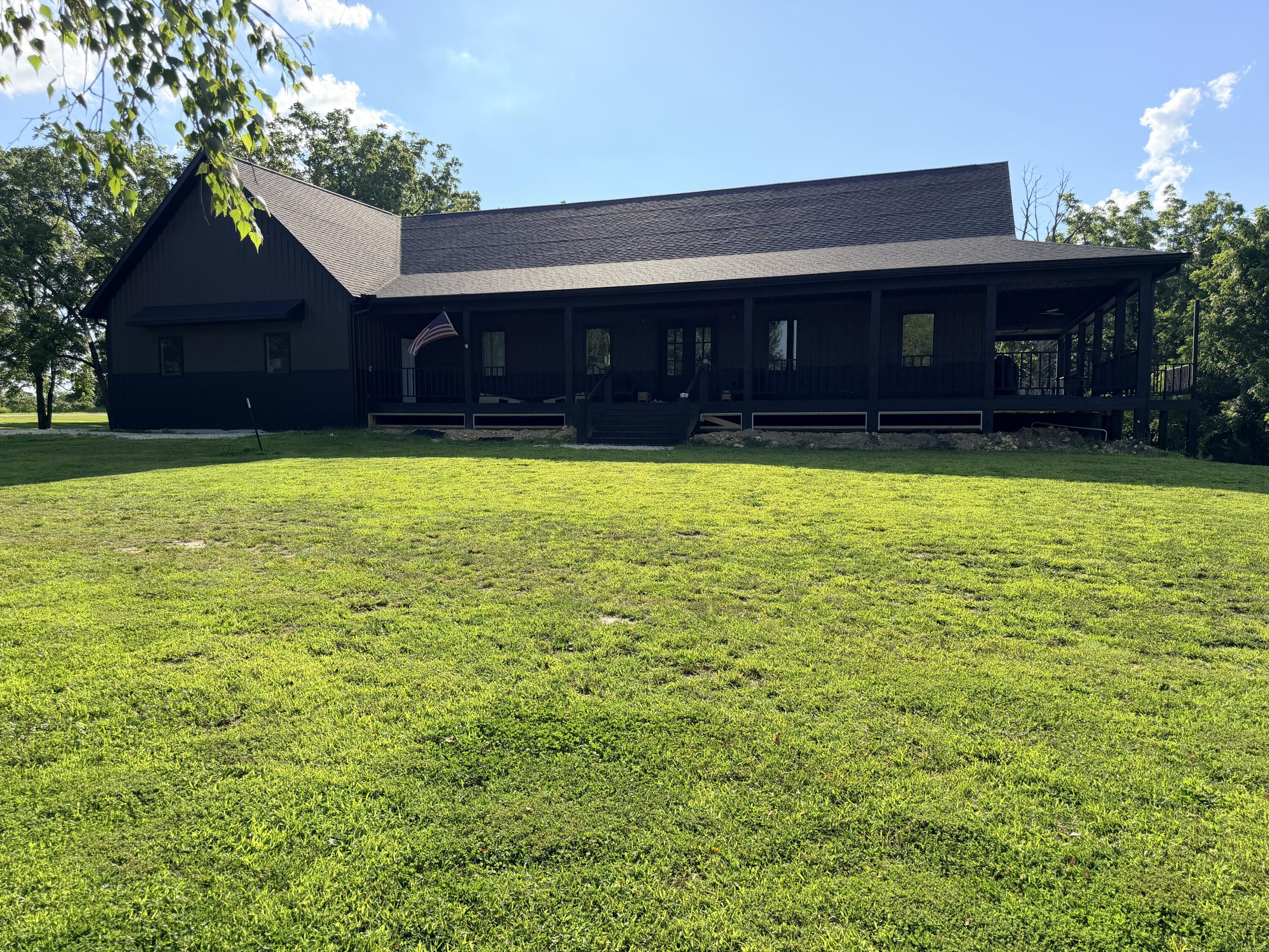 Photo 2 - Residential for sale – 71  Castlegate Drive  Seymour, MO