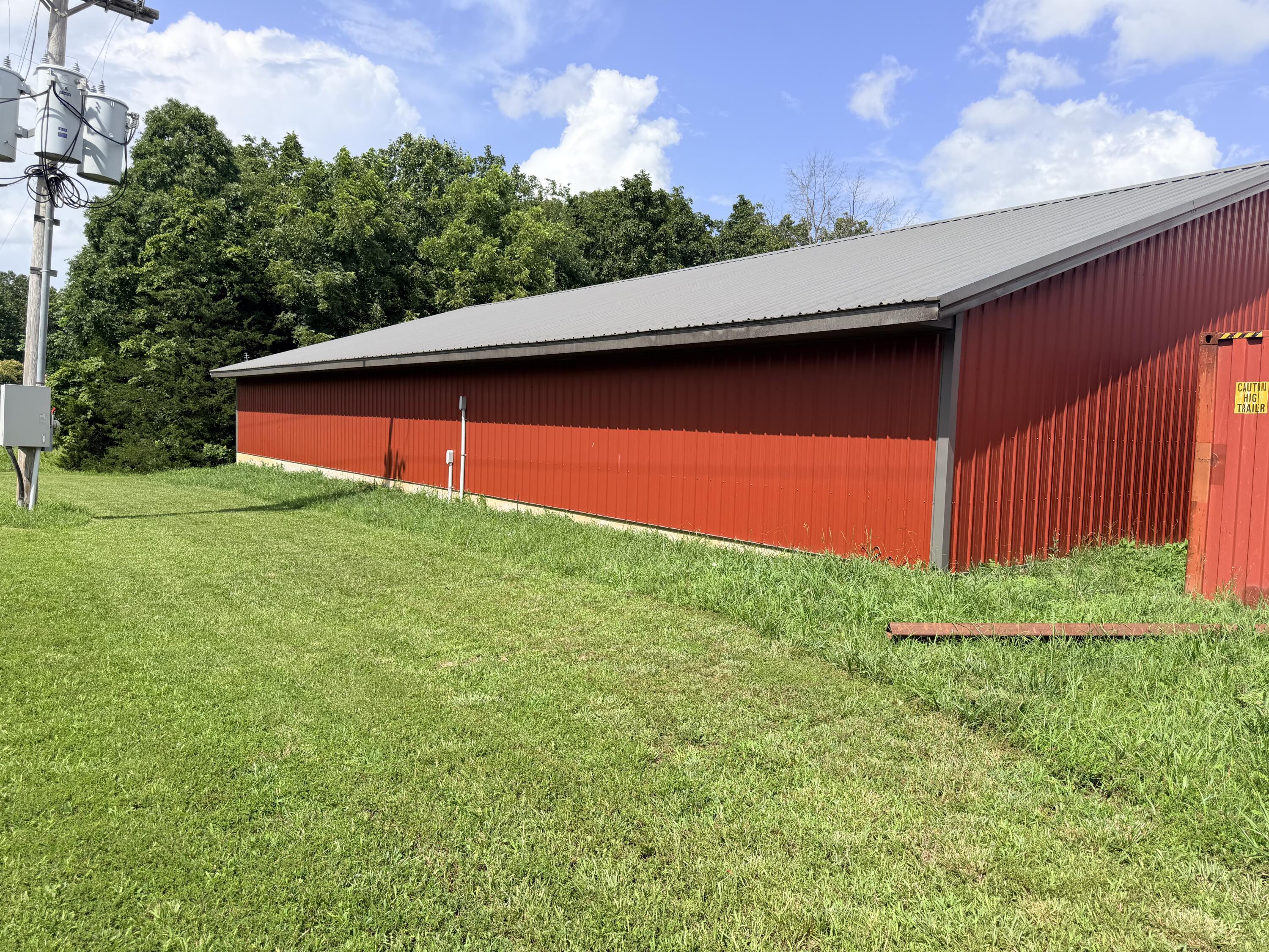 Photo 3 - Commercial Sale for sale – 11  Castlegate Drive  Seymour, MO