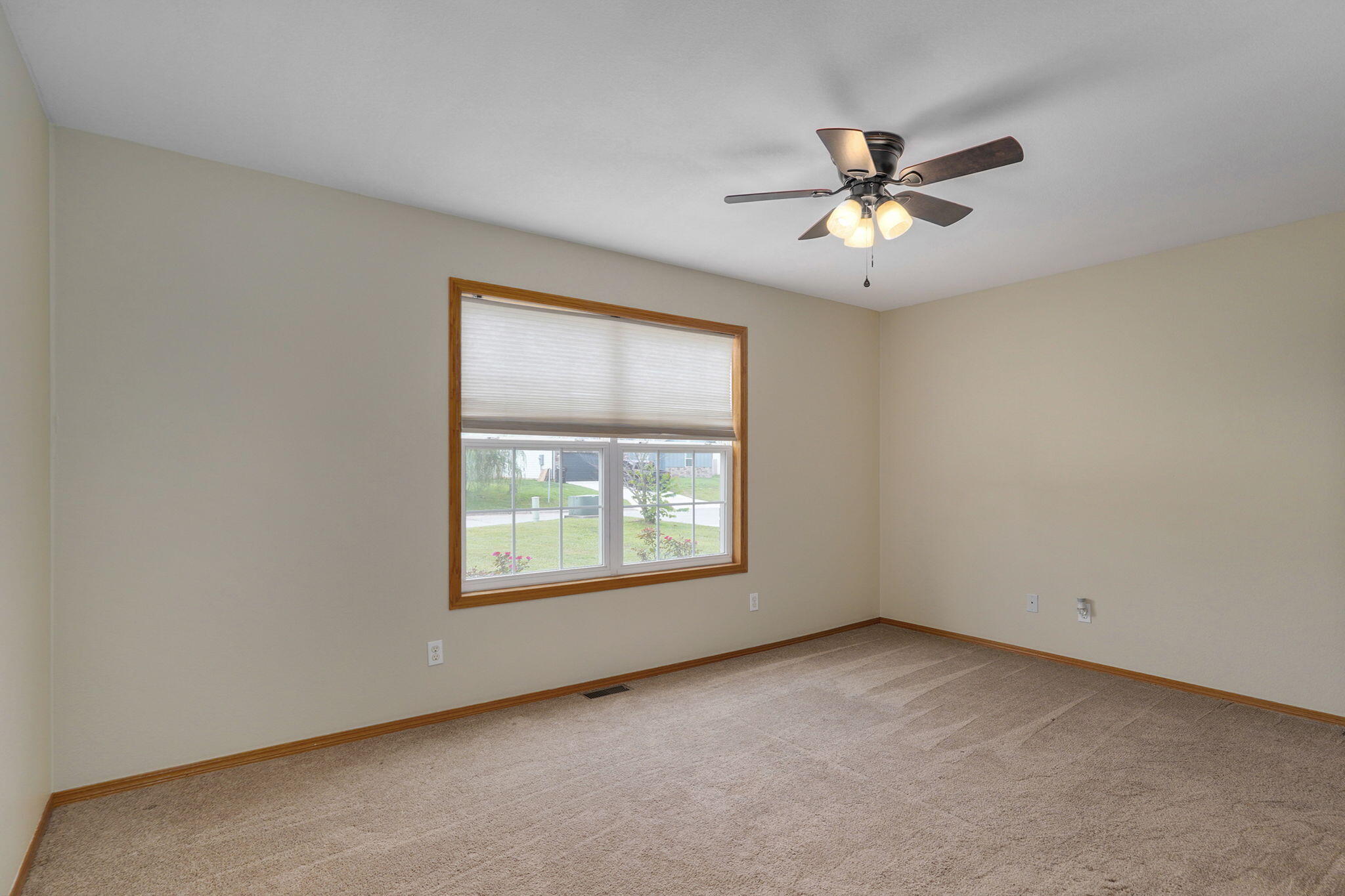 Photo 24 - Residential for sale – 755 E Vivian Street  Bolivar, MO
