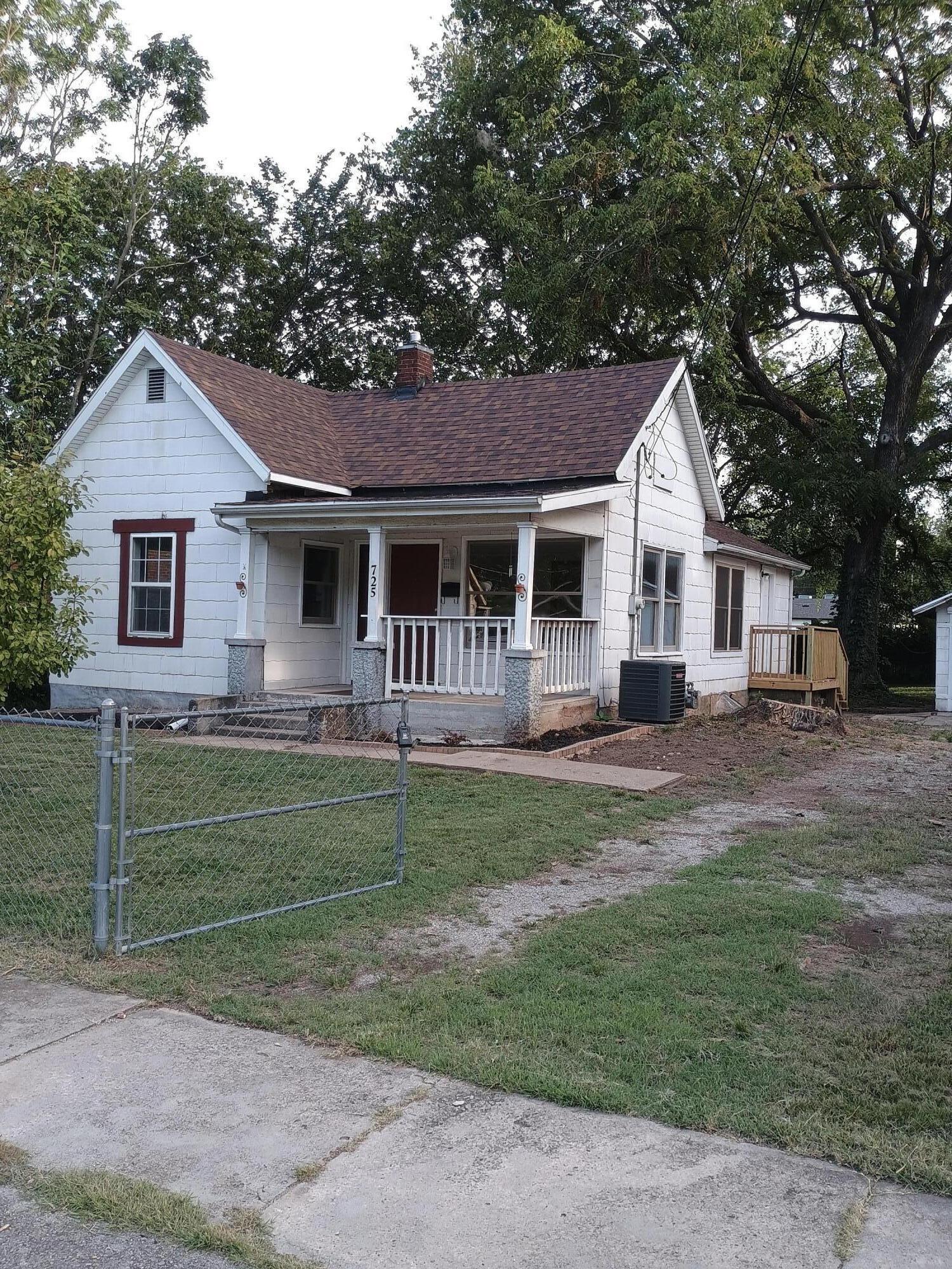 Photo 3 - Residential for sale – 725 W Chicago Street  Springfield, MO
