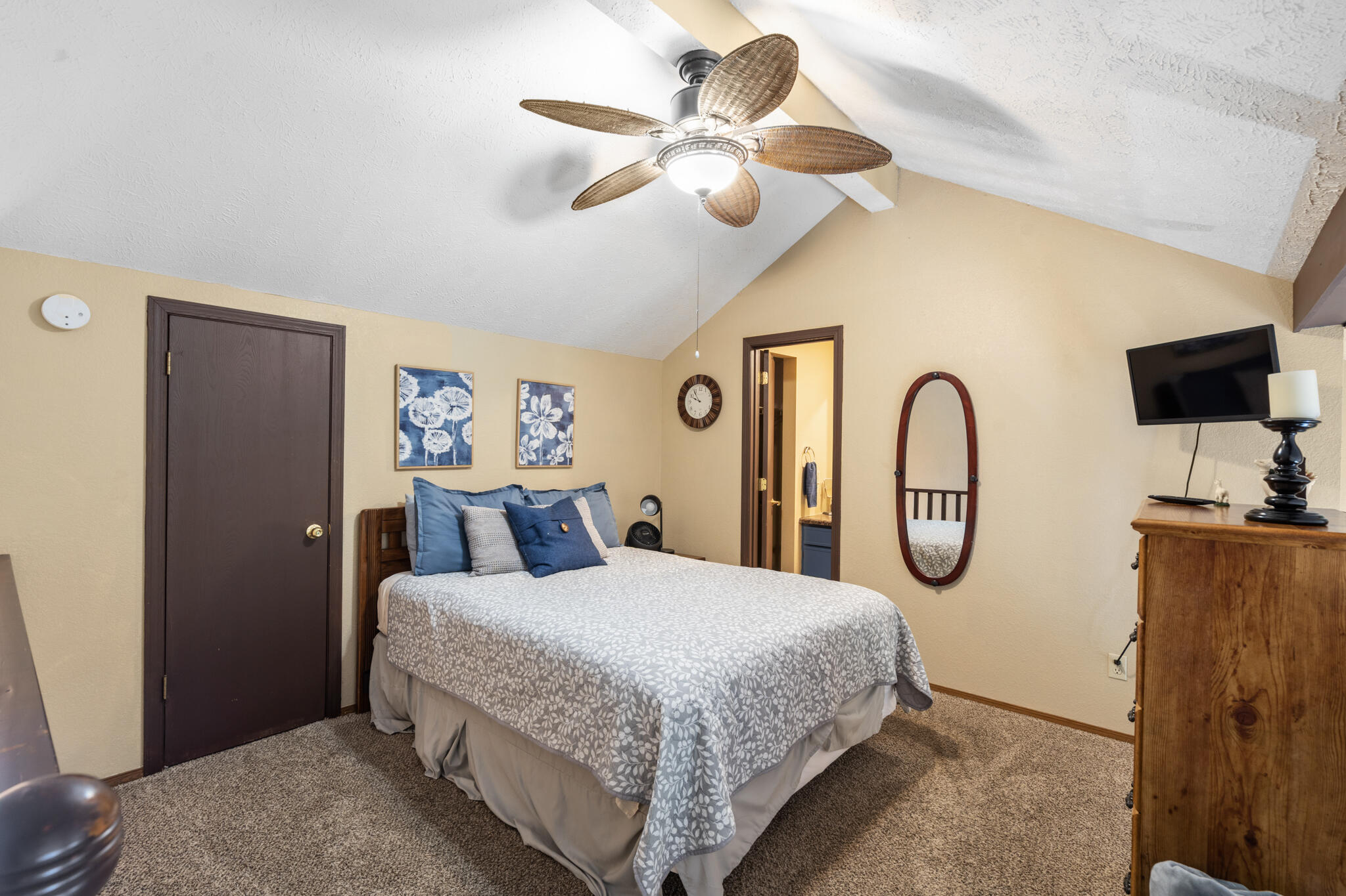 Photo 14 - Residential for sale – 6  Memory Lane  Branson, MO