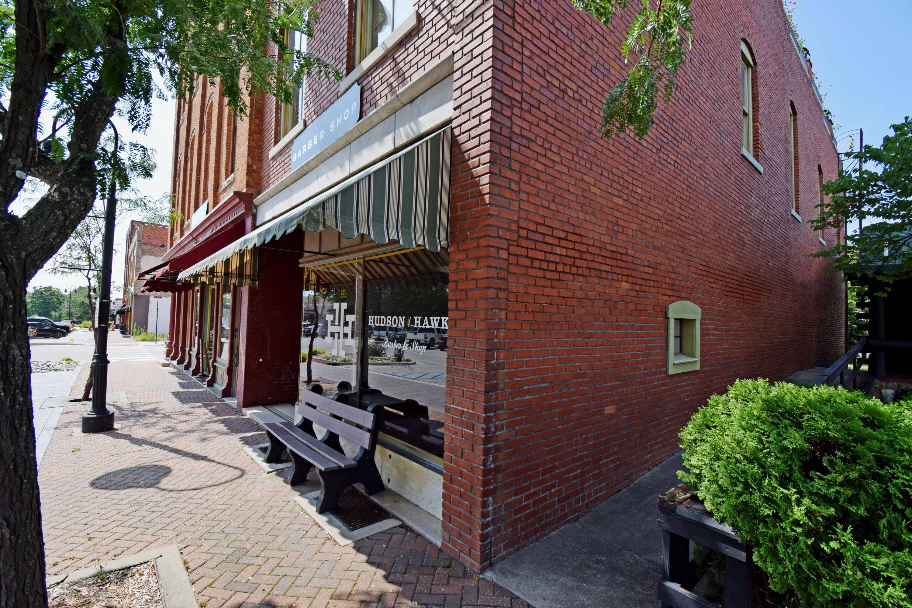 Commercial Lease for sale – 127 E Church Street  Ozark, MO