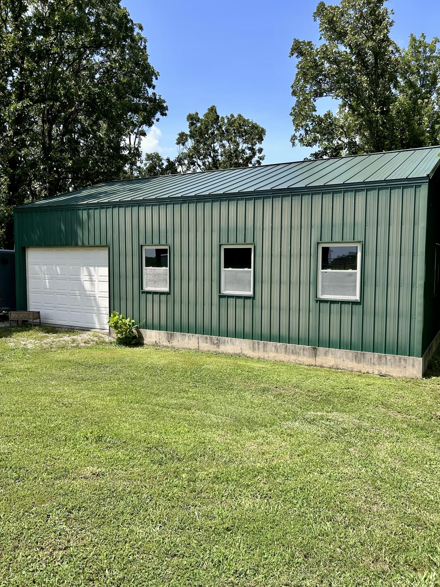 Photo 59 - Residential for sale – 1352 E 400th Road  Bolivar, MO
