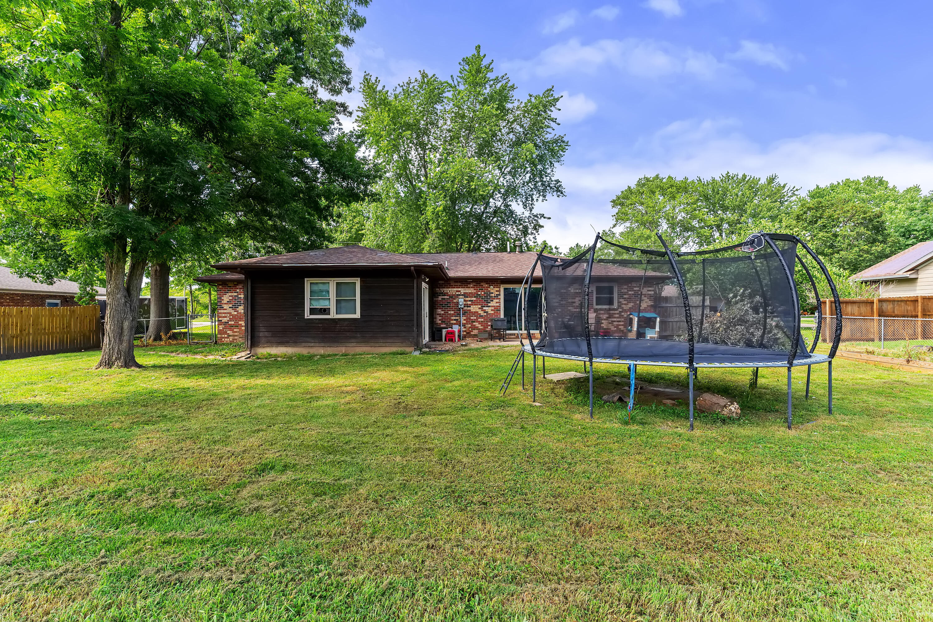 Photo 37 - Residential for sale – 6946 W Lone Oak Street  Springfield, MO