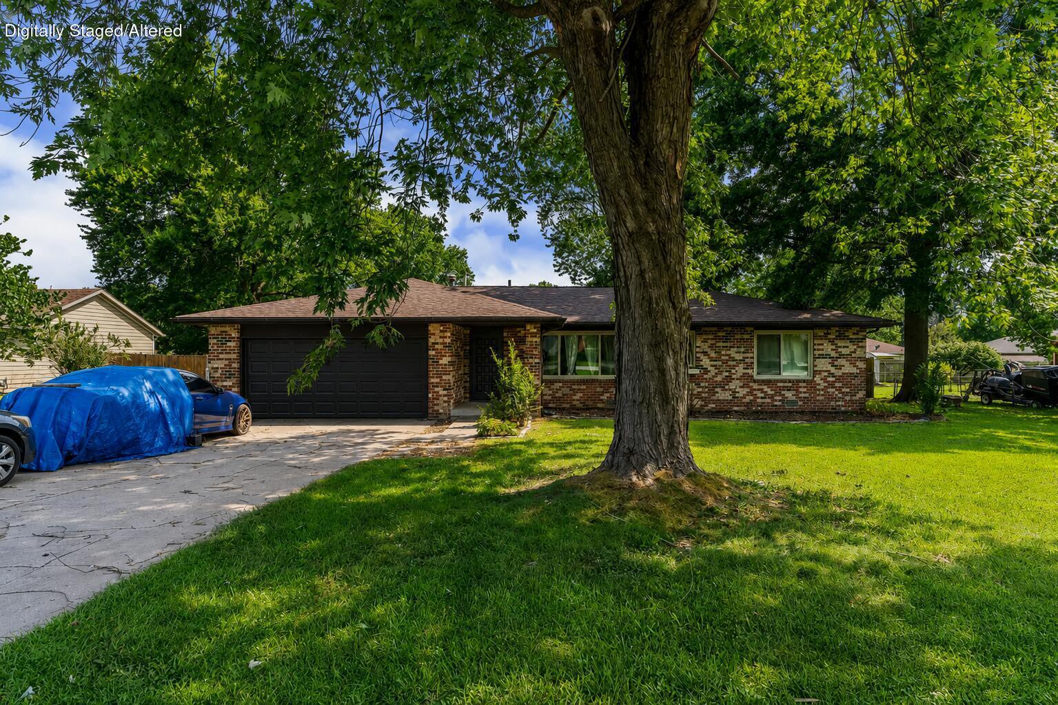 Photo 2 - Residential for sale – 6946 W Lone Oak Street  Springfield, MO