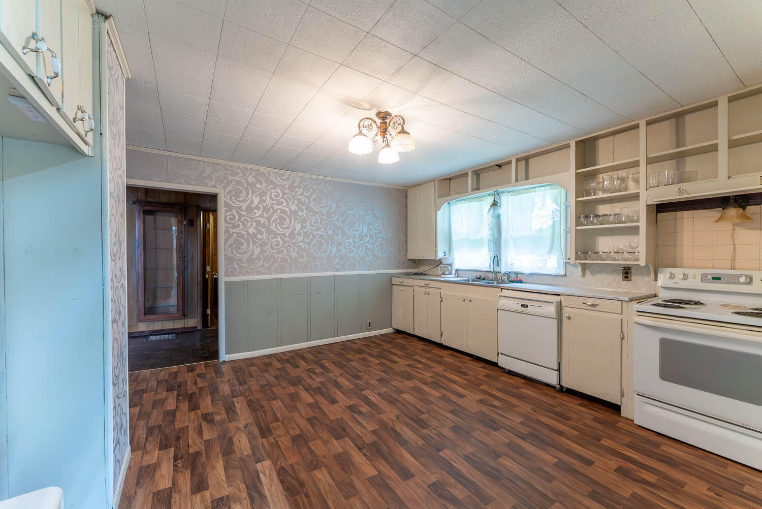 Photo 13 - Residential for sale – 1175  Main Street  Mammoth Spring, AR