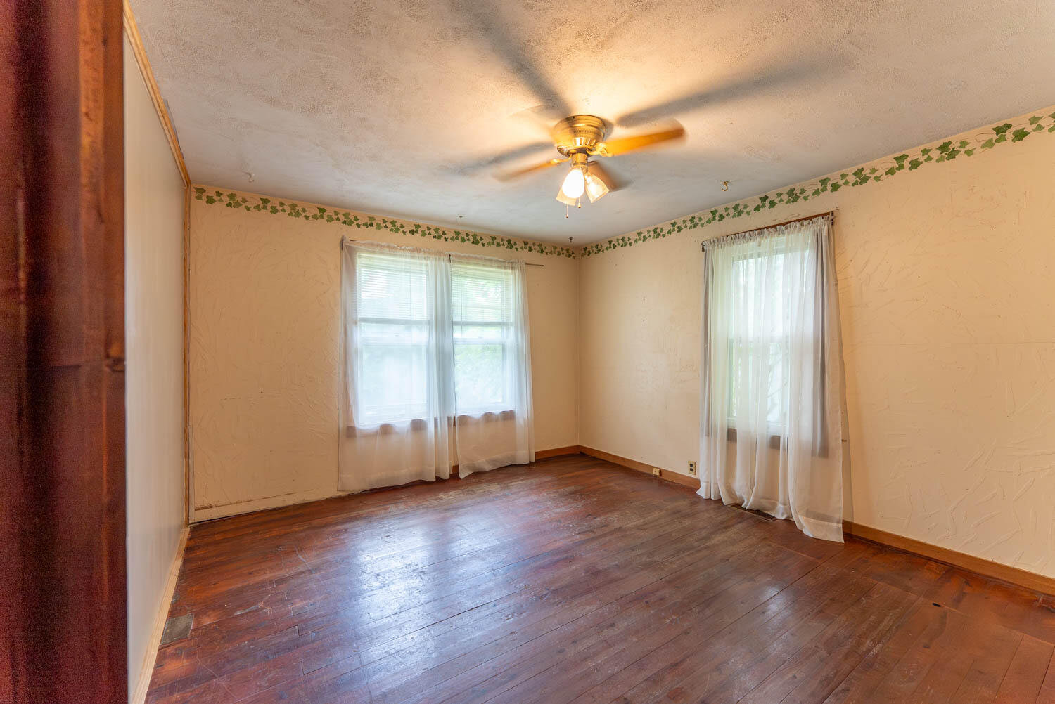 Photo 11 - Residential for sale – 1175  Main Street  Mammoth Spring, AR