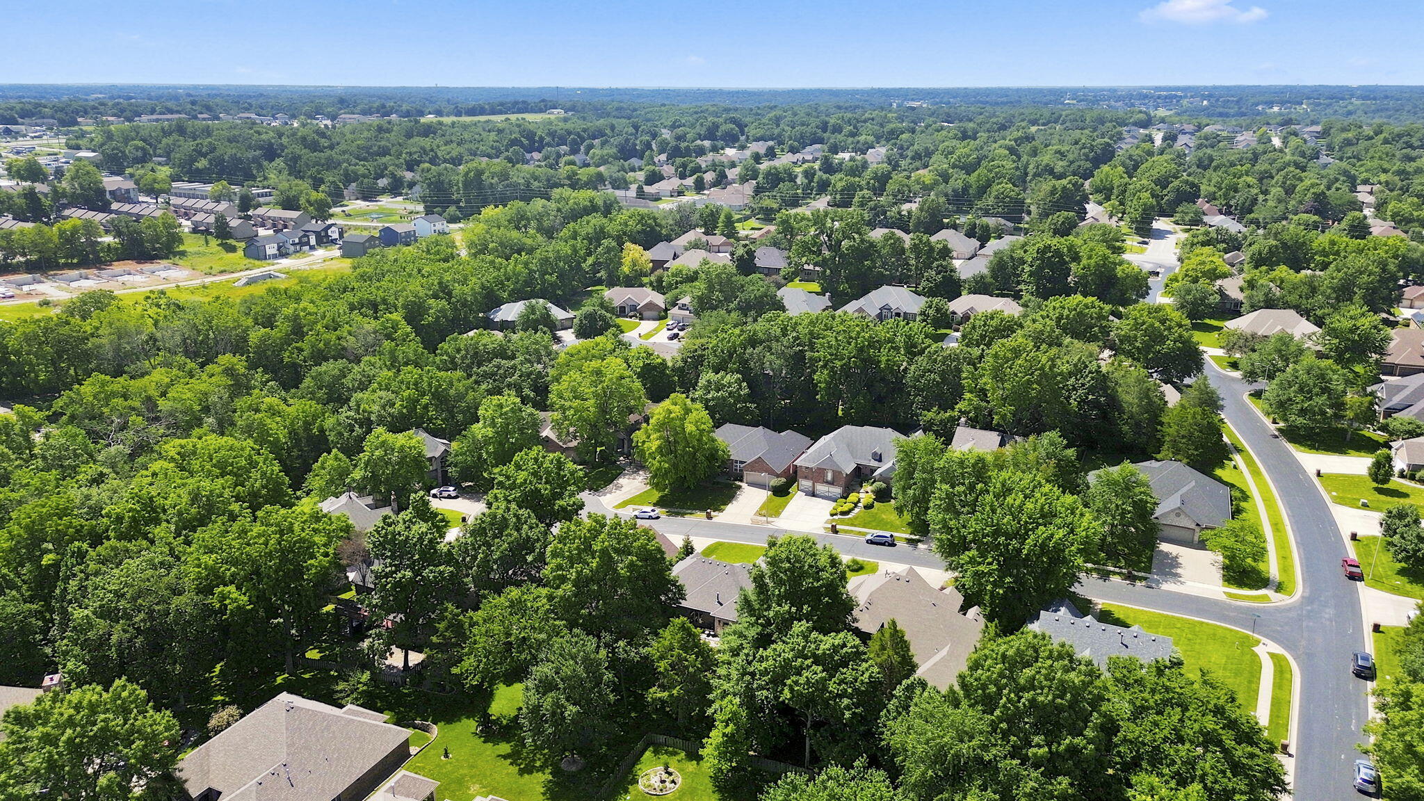 Photo 43 - Residential for sale – 1019 W Parkhill Circle  Springfield, MO