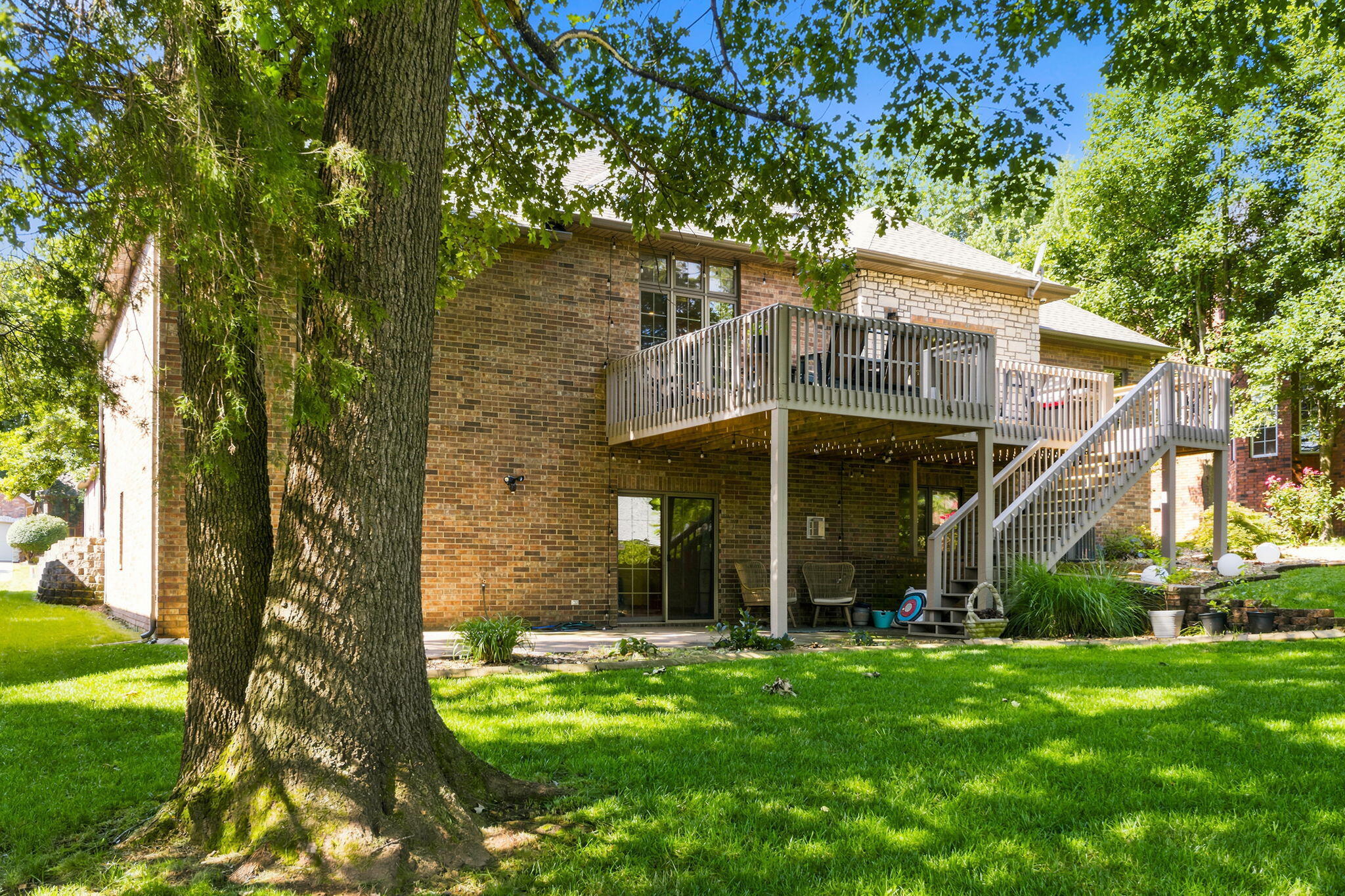 Photo 38 - Residential for sale – 1019 W Parkhill Circle  Springfield, MO