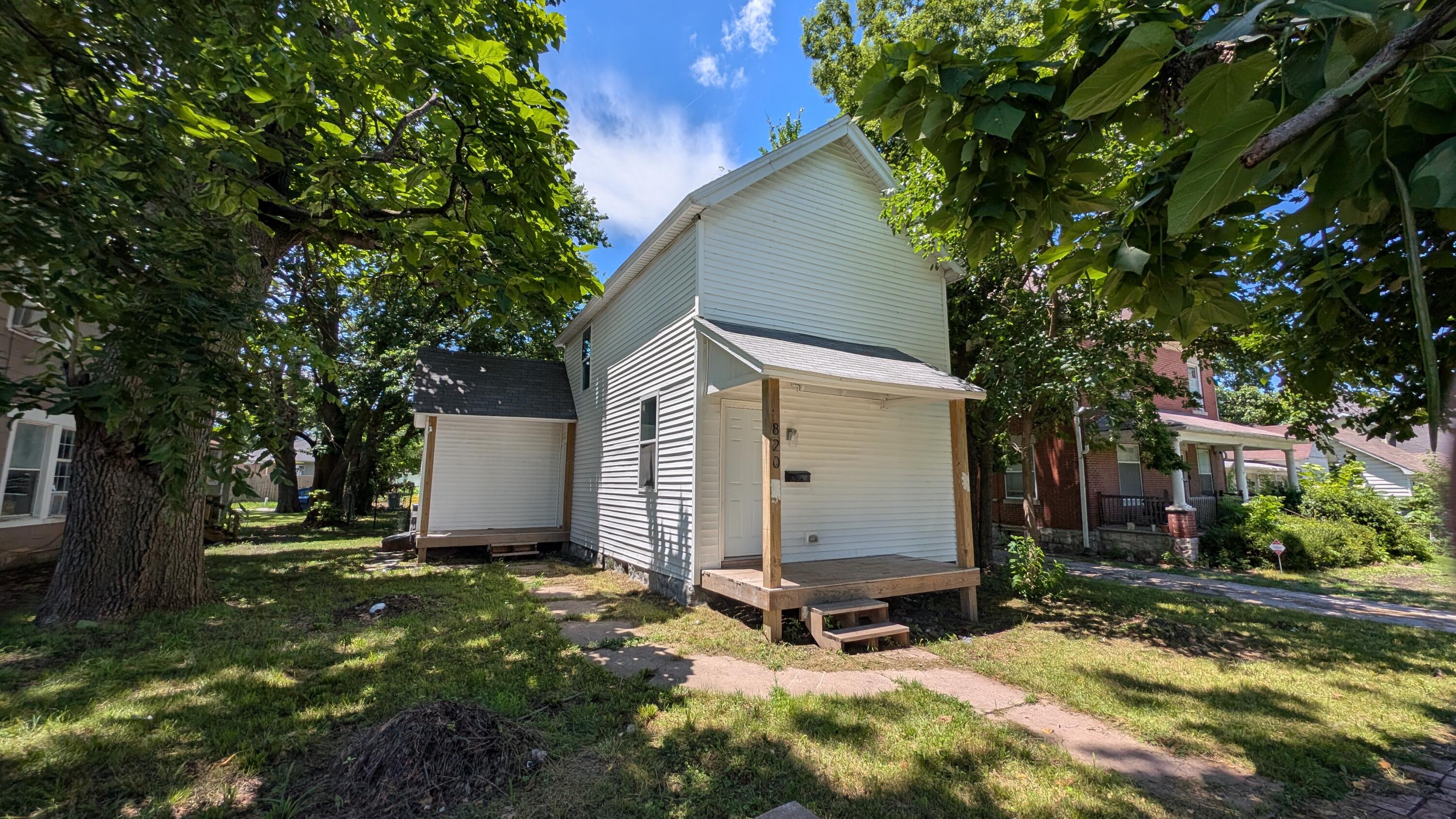 Residential Lease for sale – 820 S Moffet Avenue  Joplin, MO