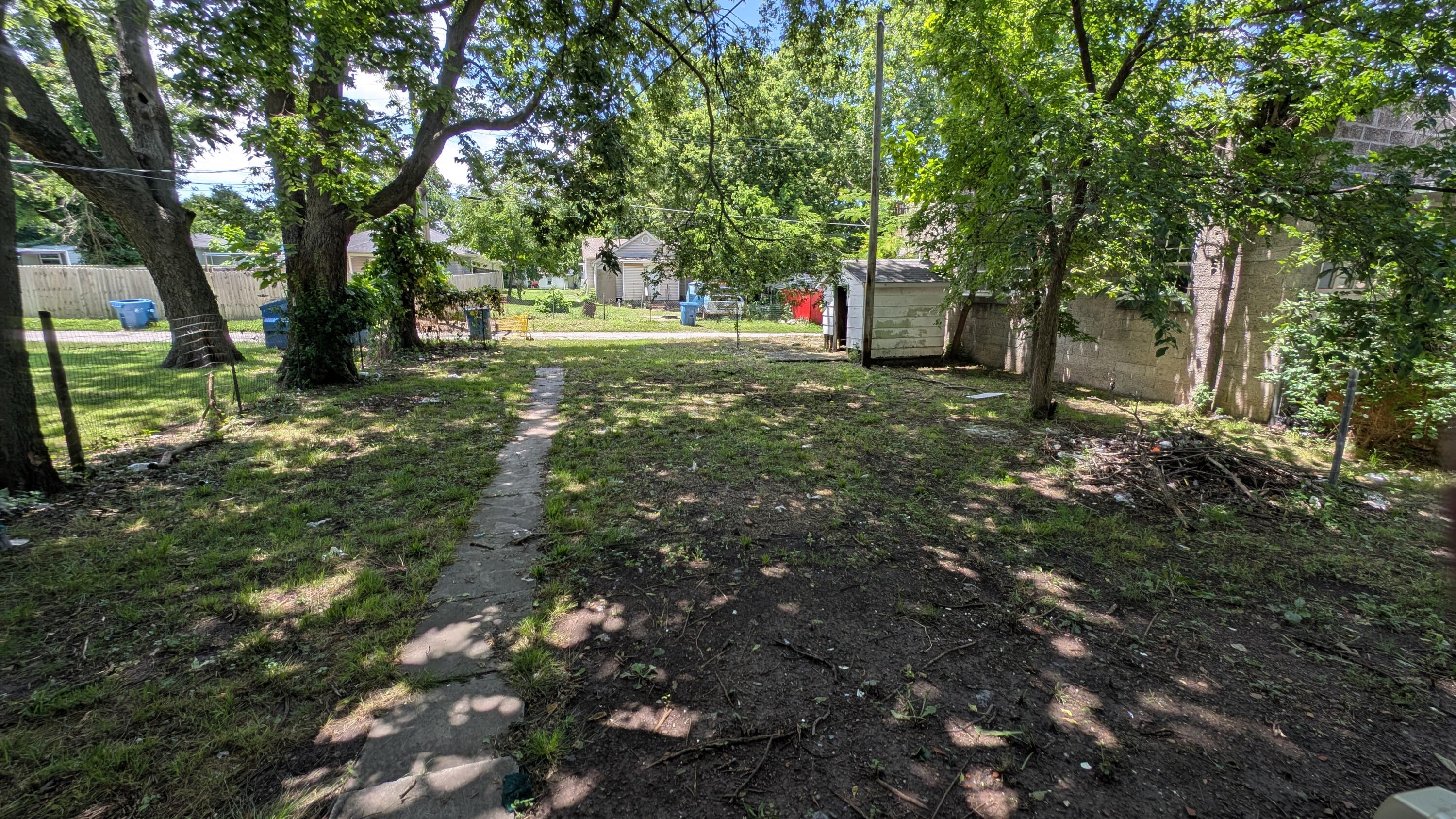 Photo 12 - Residential Lease for sale – 820 S Moffet Avenue  Joplin, MO