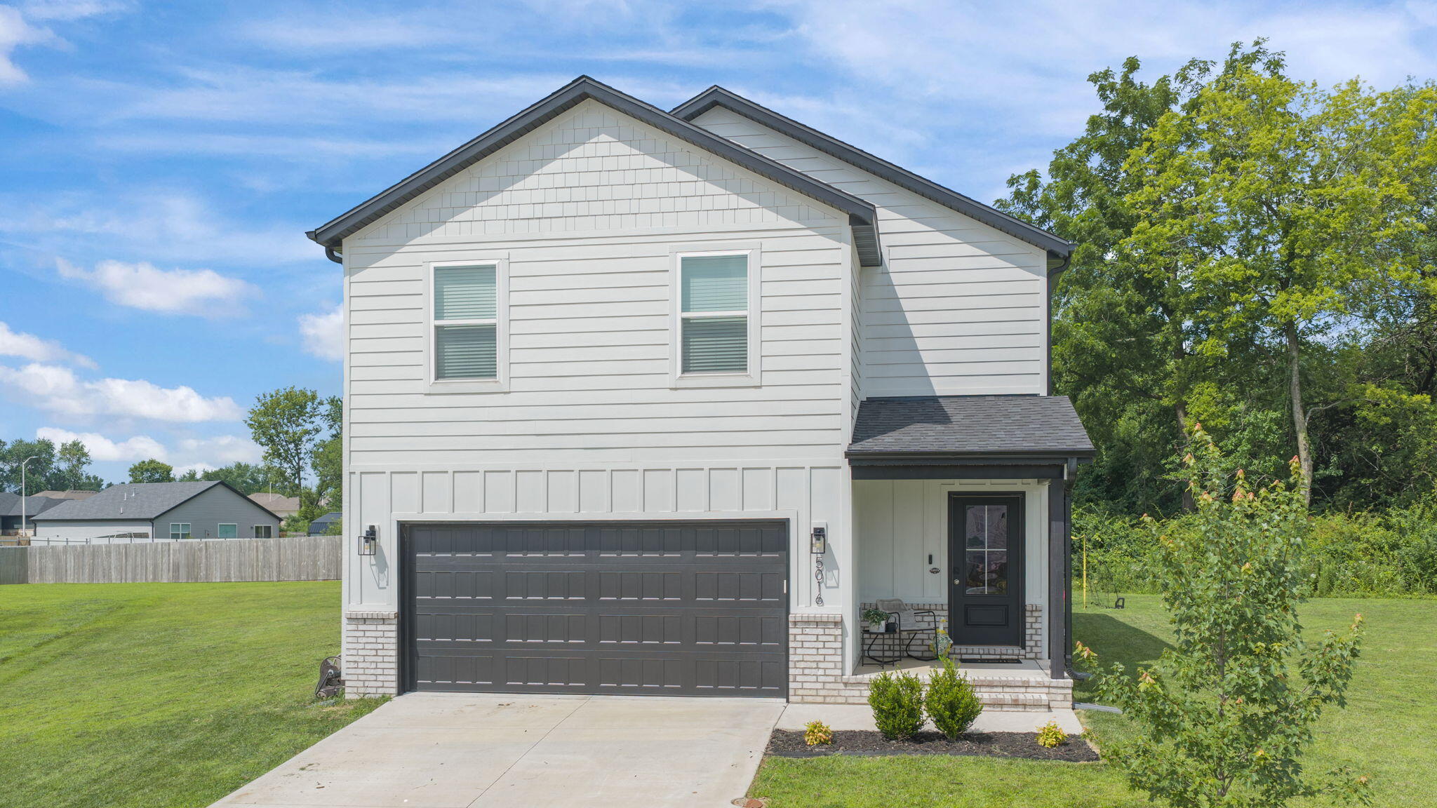 Photo 2 - Residential for sale – 5016 W Noah Court  Springfield, MO