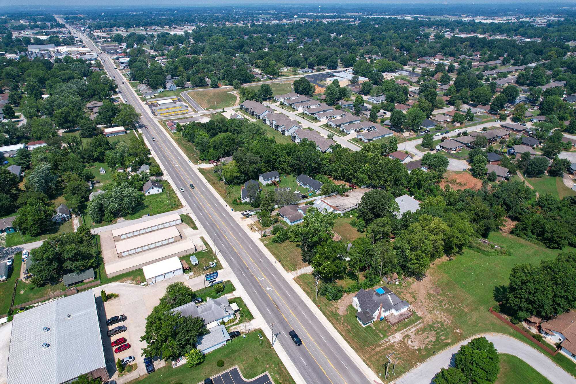 Photo 8 - Commercial Sale for sale – 607 E Mount Vernon Street  Nixa, MO