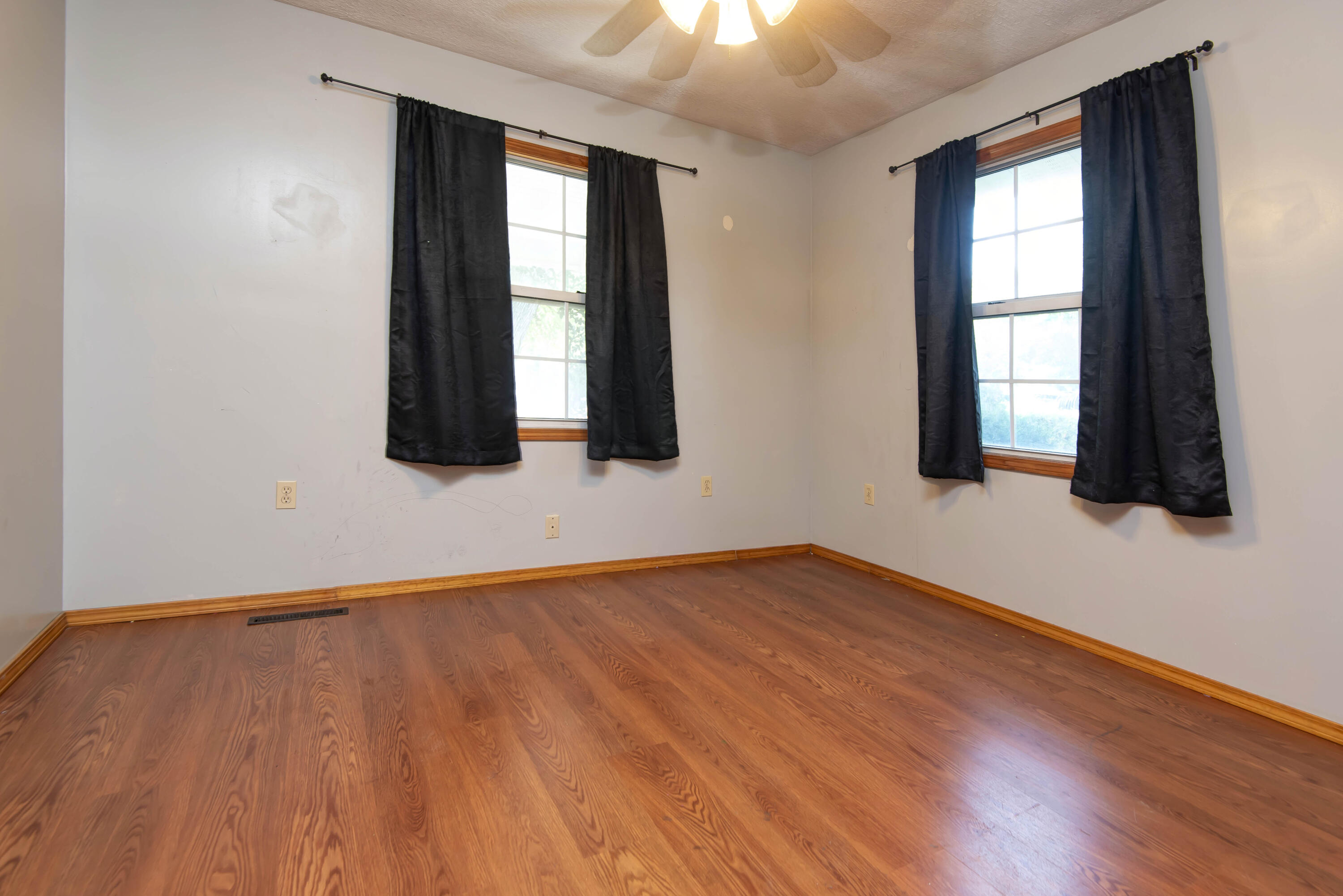 Photo 8 - Residential for sale – 2057 N Douglas Avenue  Springfield, MO