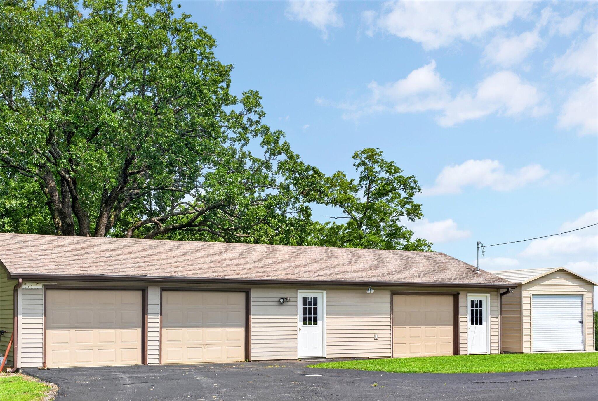Photo 44 - Farm for sale – 13855 E 950 Road  Stockton, MO