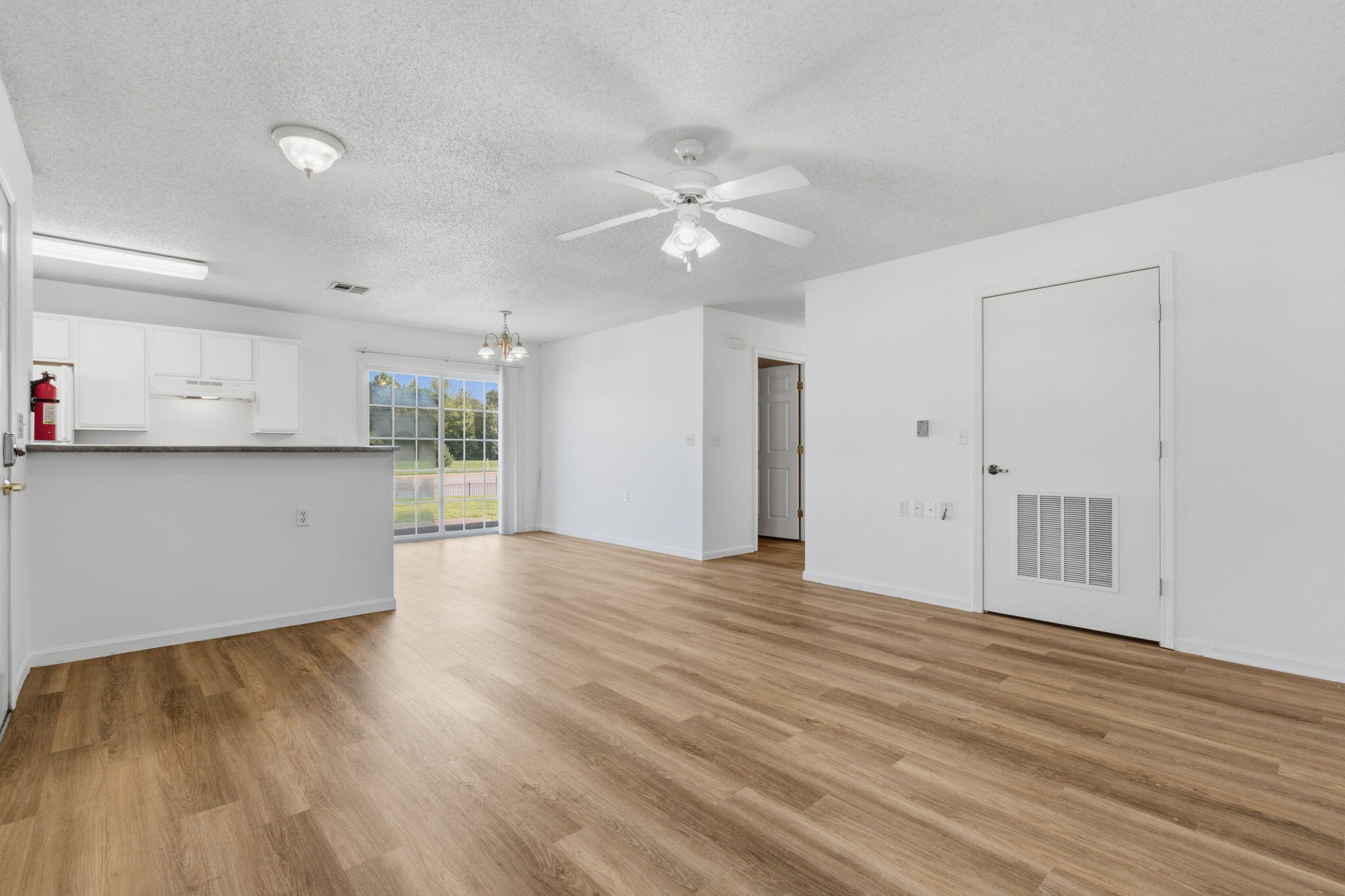 Photo 6 - Residential Lease for sale – 726 E Sunset Street  Springfield, MO