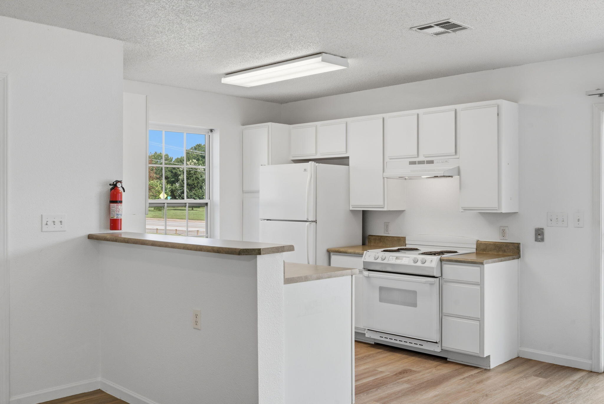 Photo 10 - Residential Lease for sale – 726 E Sunset Street  Springfield, MO