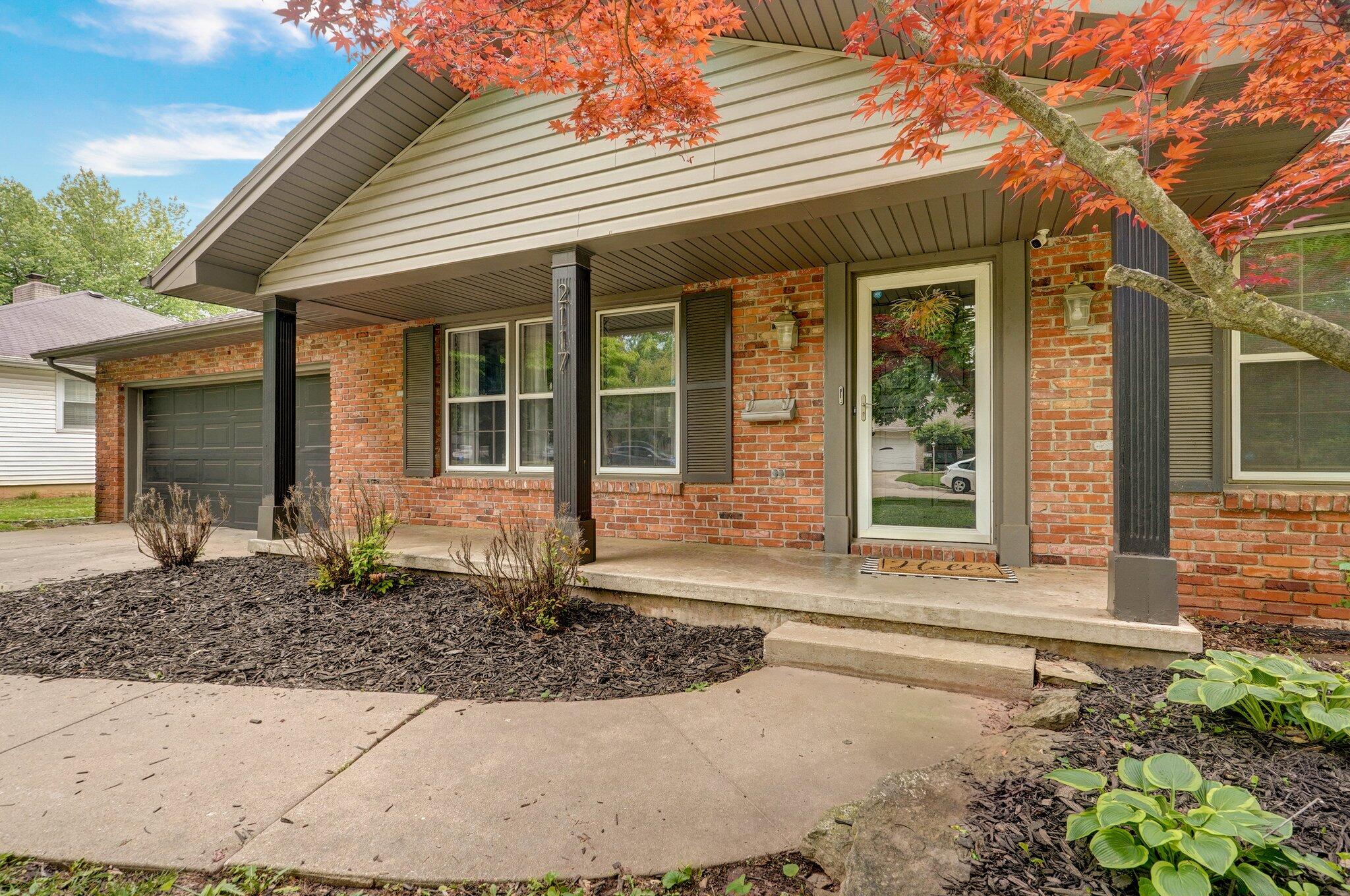 Photo 4 - Residential for sale – 2117 E Montclair Street  Springfield, MO