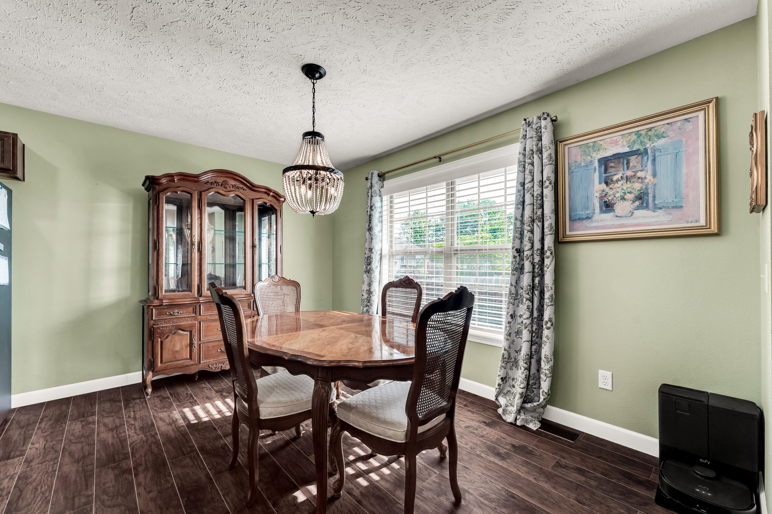 Photo 9 - Residential for sale – 1054 S Tanner Drive  Springfield, MO