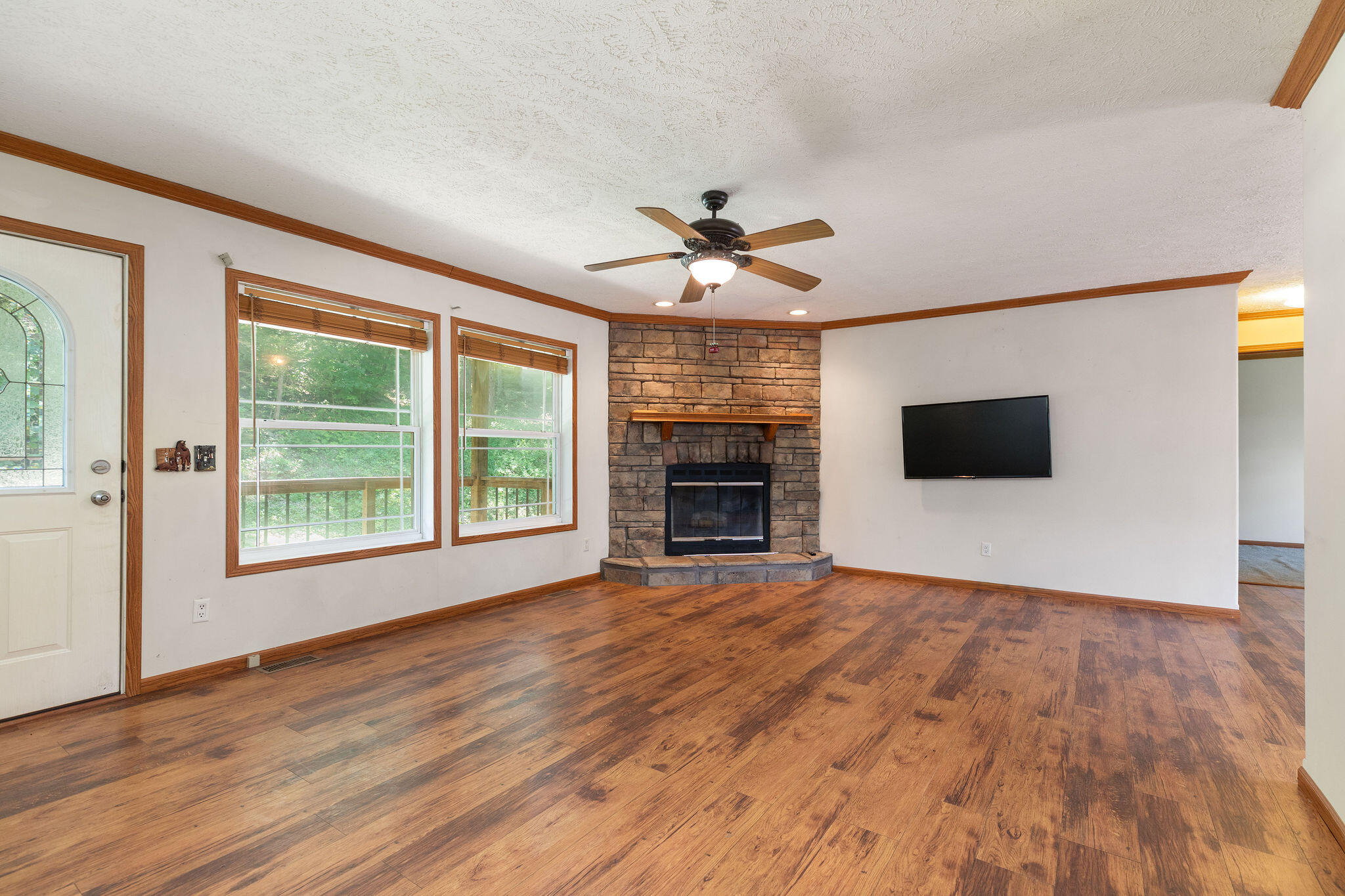 Photo 3 - Residential for sale – 4000  Victor Church Road  Branson, MO