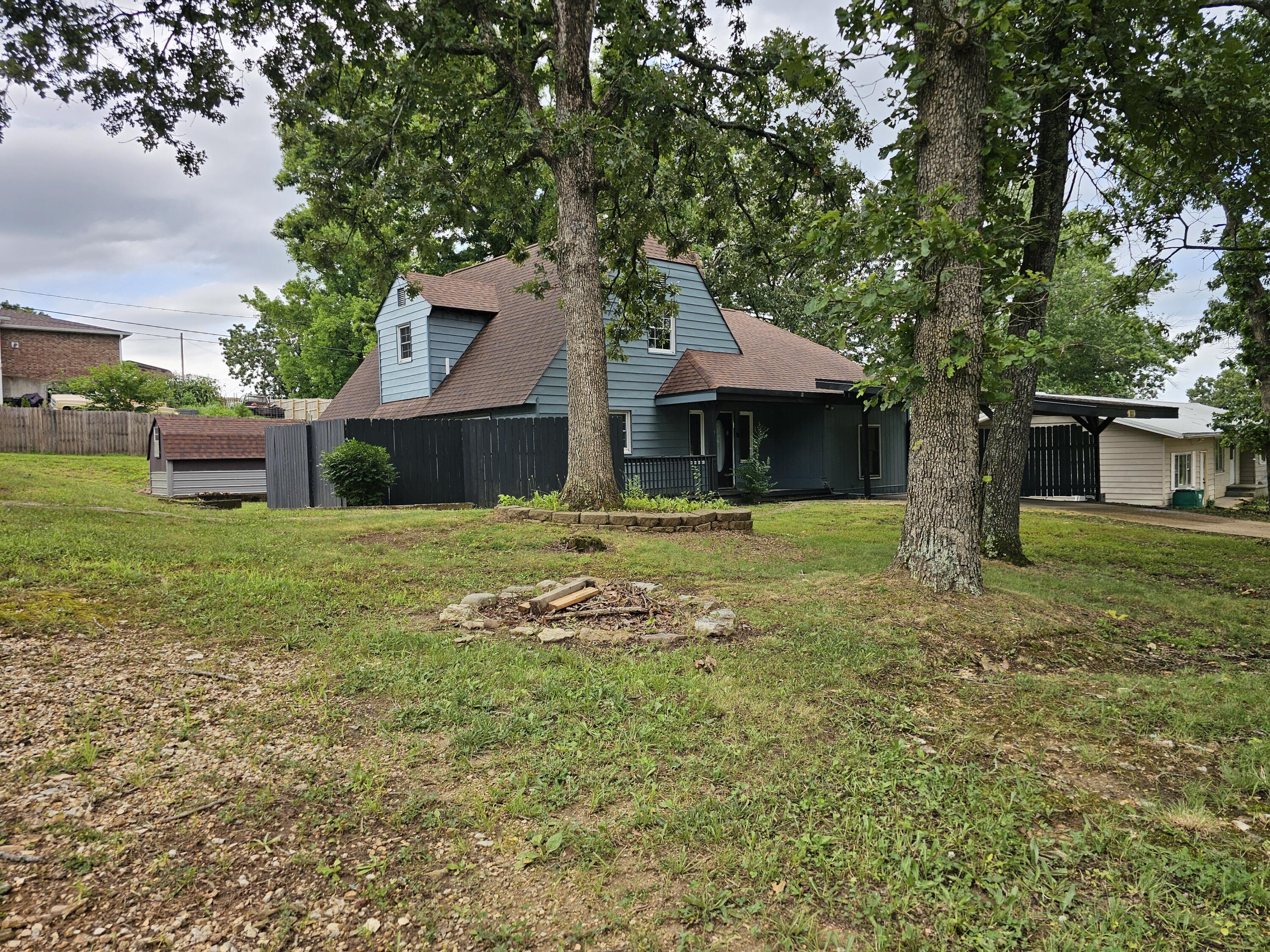 Photo 3 - Residential for sale – 1018  Patton Avenue  Cabool, MO