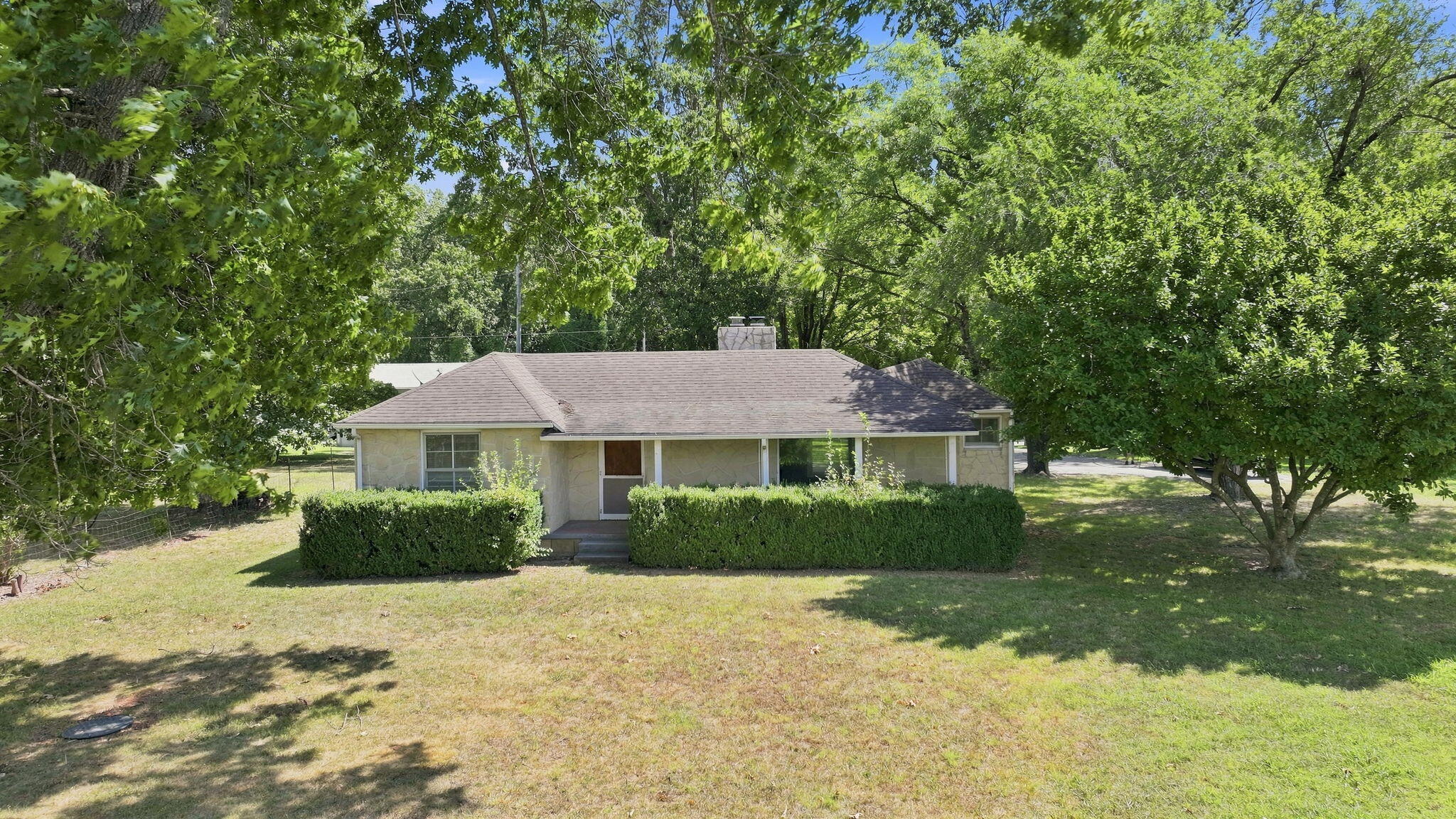 Residential for sale – 3001 N Weaver Road  Ozark, MO